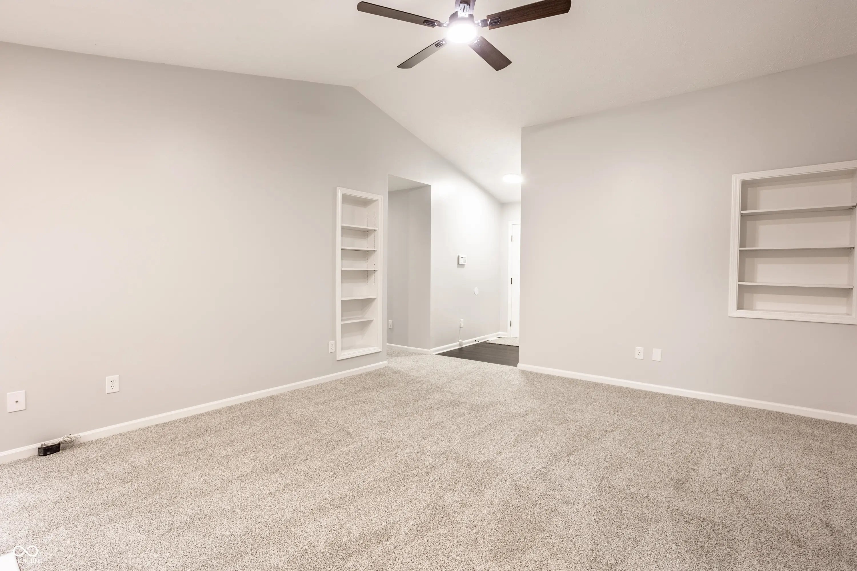 6016 Sycamore Forge Drive MLS 22069848 Oakforge Lakes photo 8