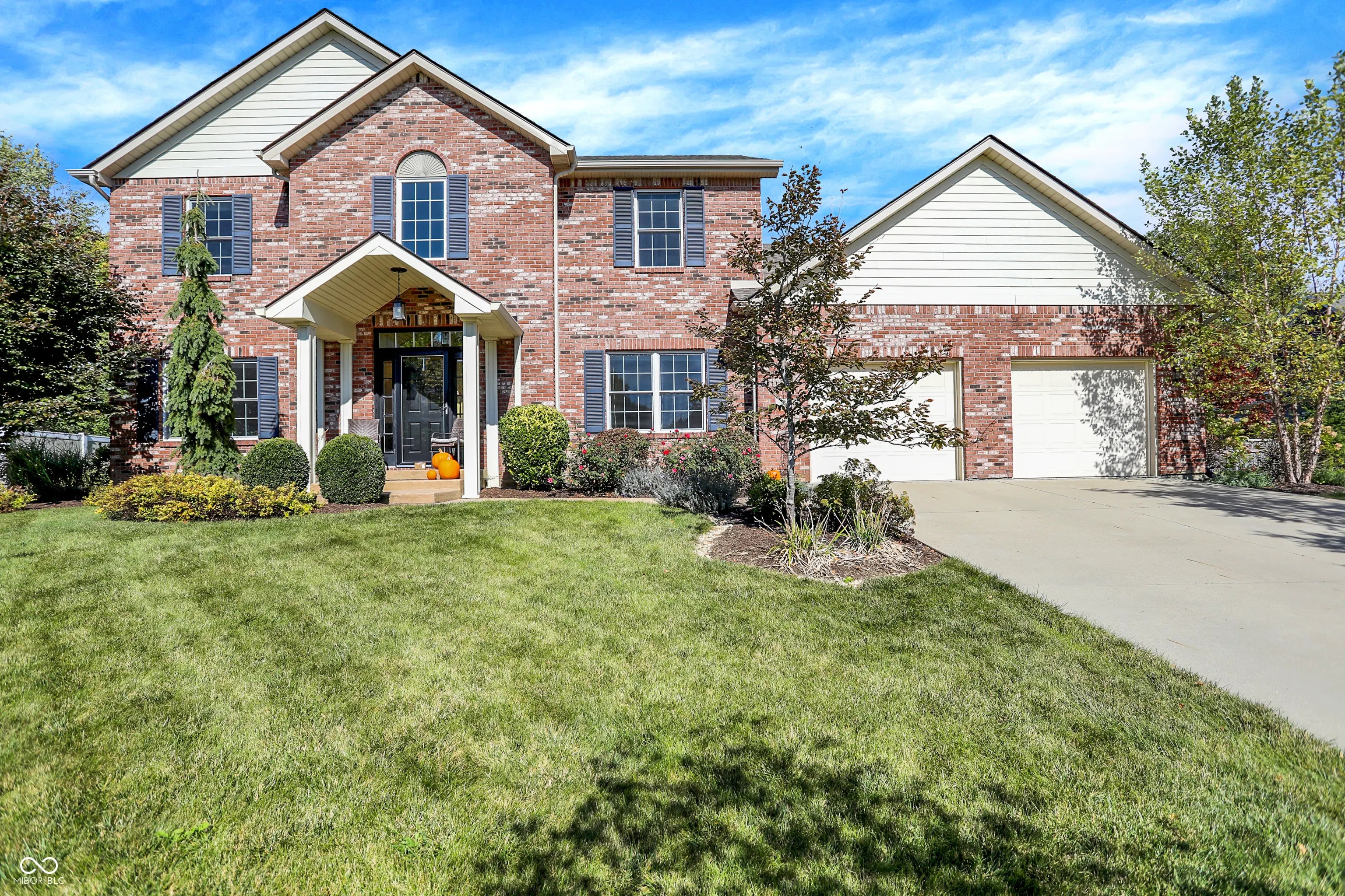 224 W Stoney Trail, Greenfield