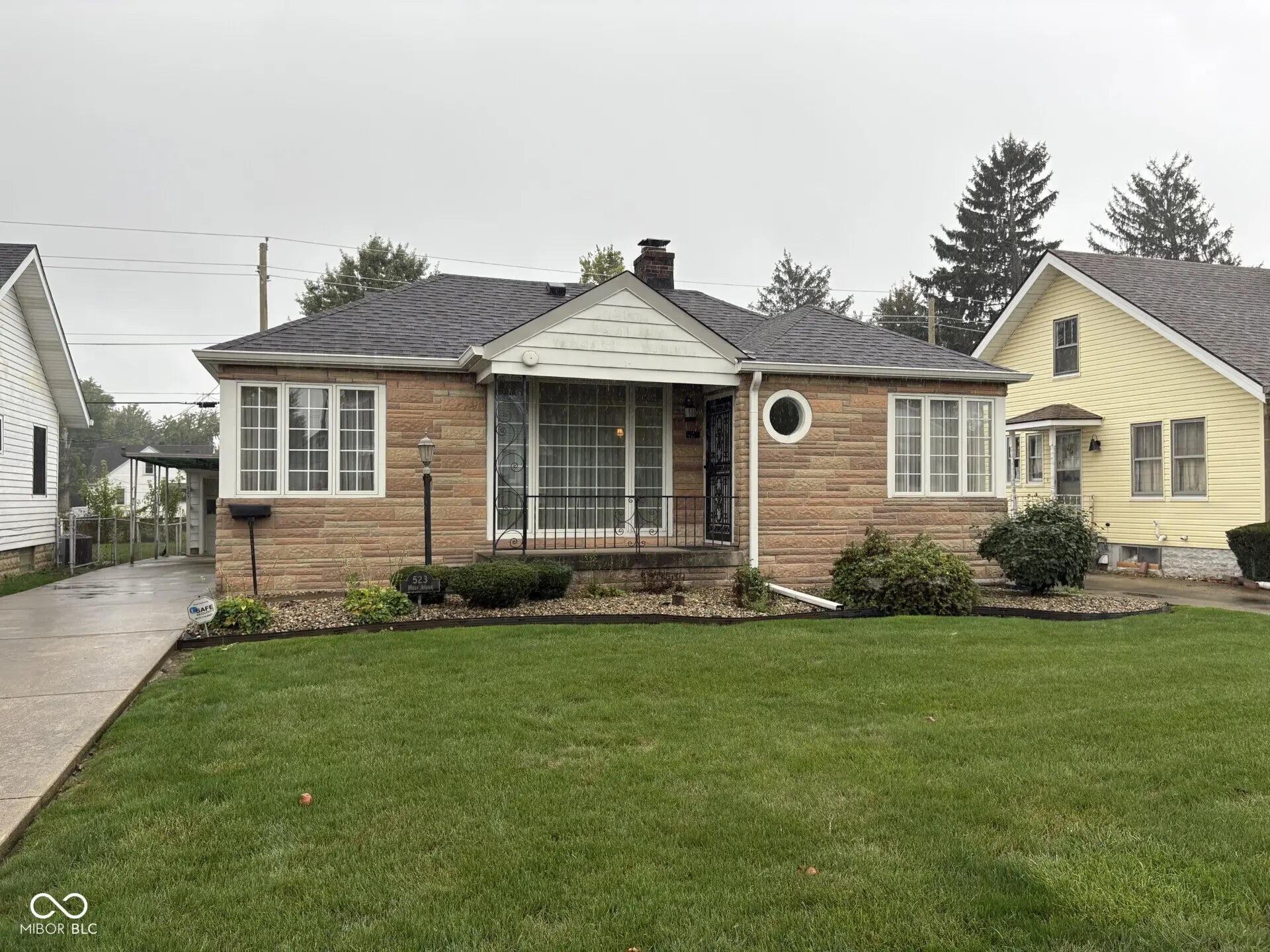523 E Mills Avenue, Indianapolis