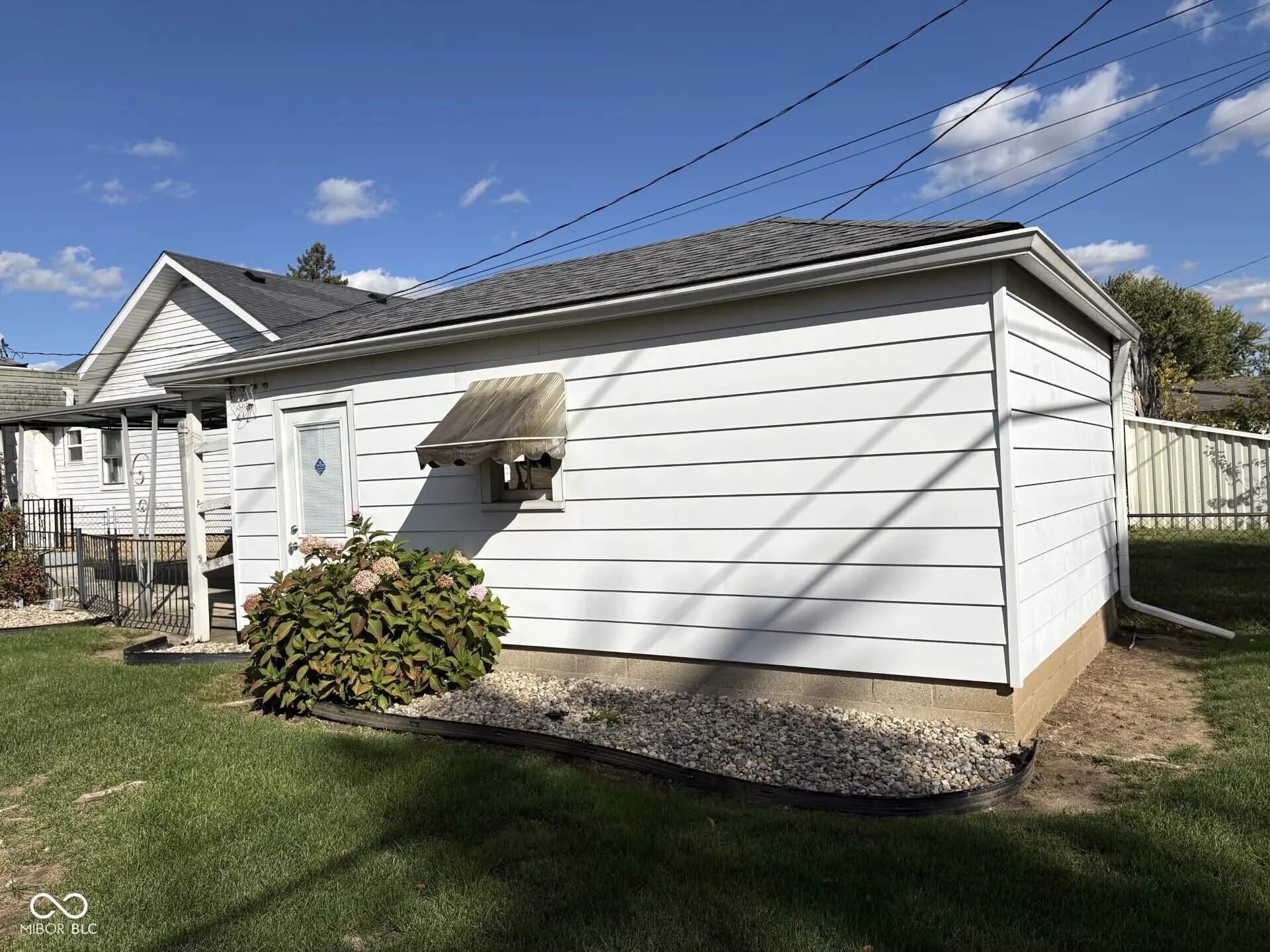 523 E Mills Avenue MLS 22069881 No Subdivision photo 24