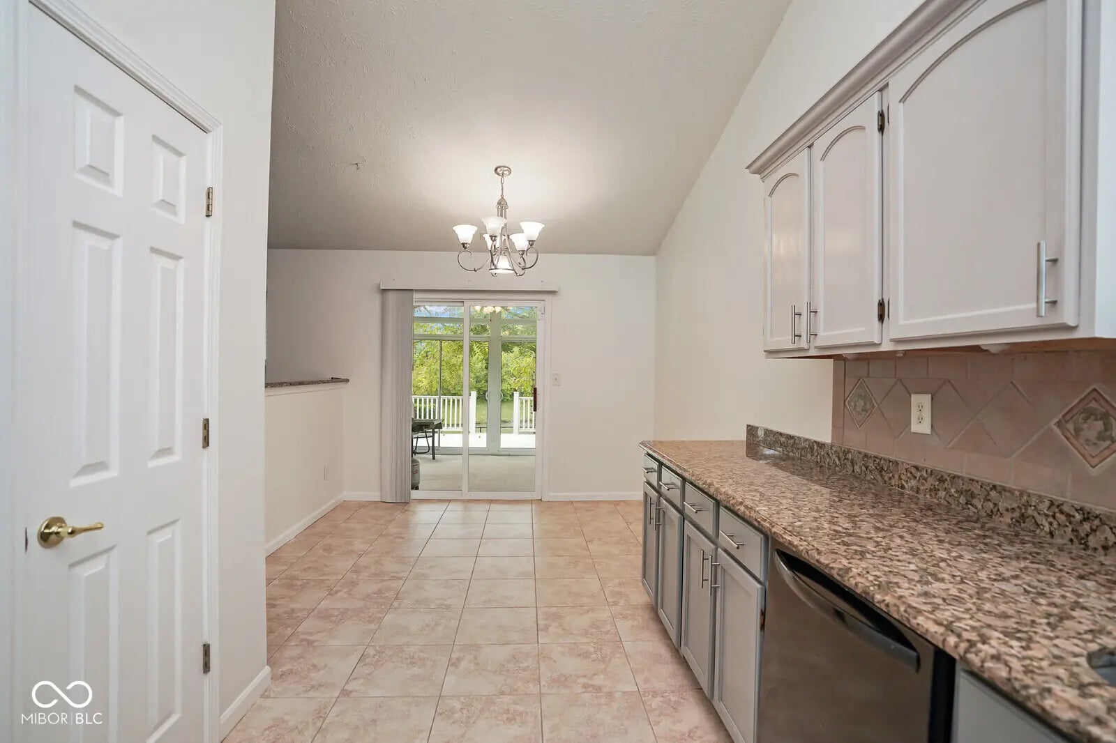 2328 Willowview Drive MLS 22069911 Greythorne photo 16