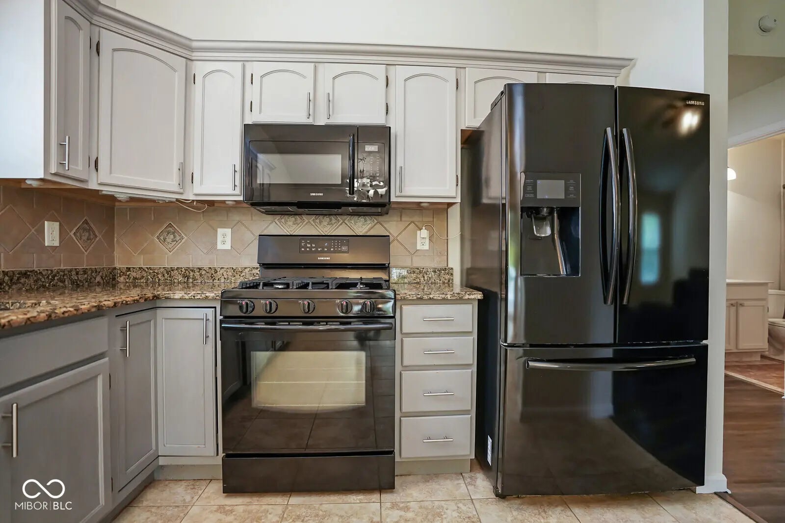 2328 Willowview Drive MLS 22069911 Greythorne photo 20