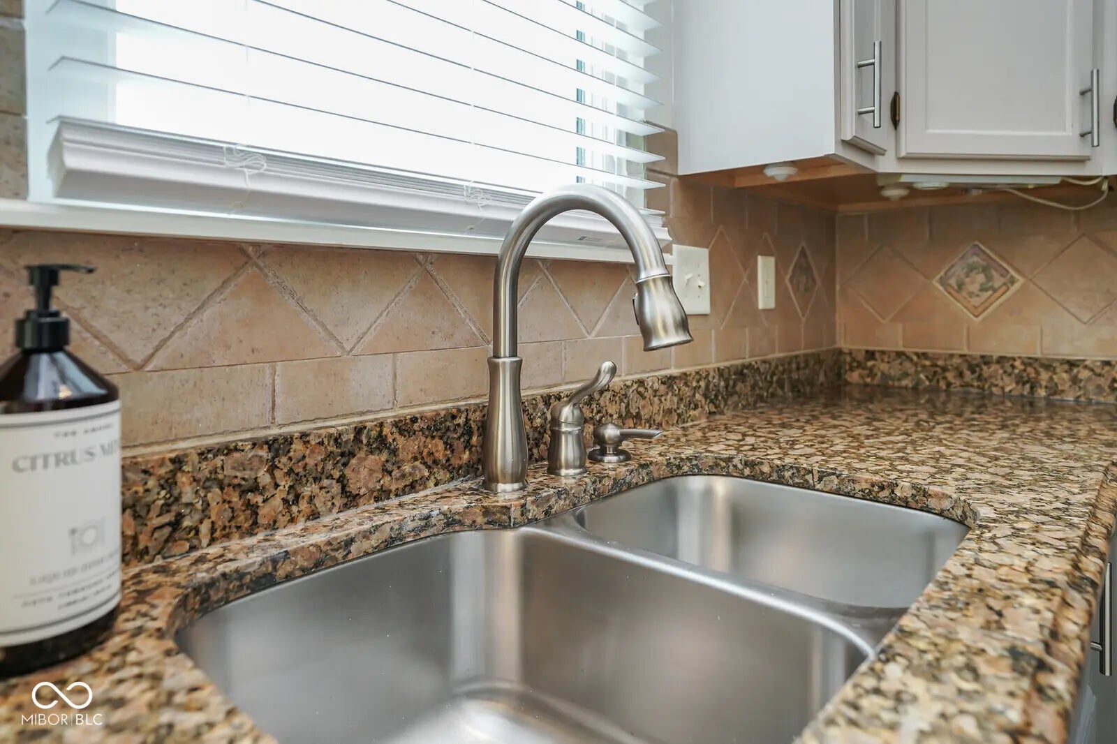2328 Willowview Drive MLS 22069911 Greythorne photo 21