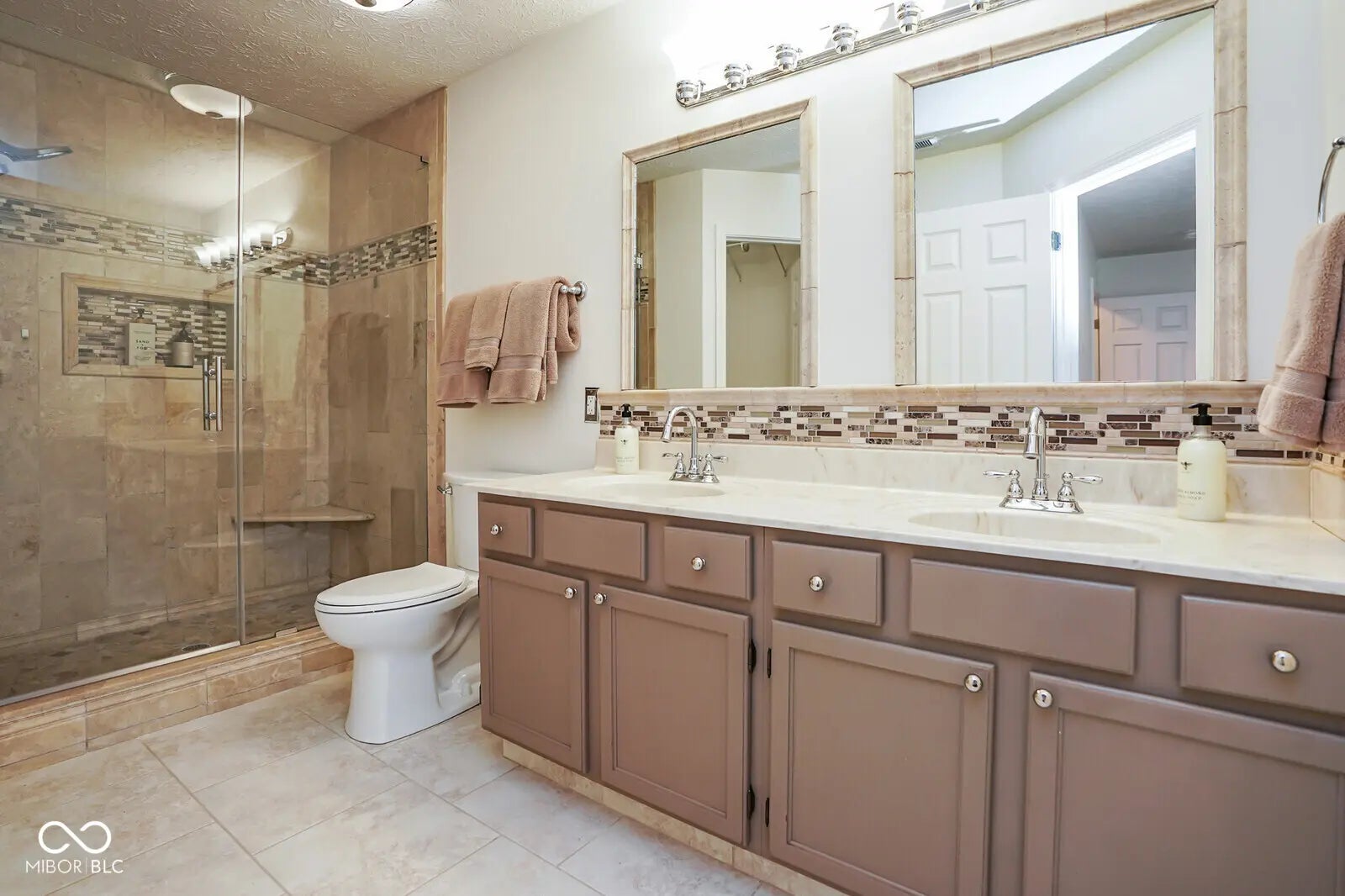 2328 Willowview Drive MLS 22069911 Greythorne photo 26
