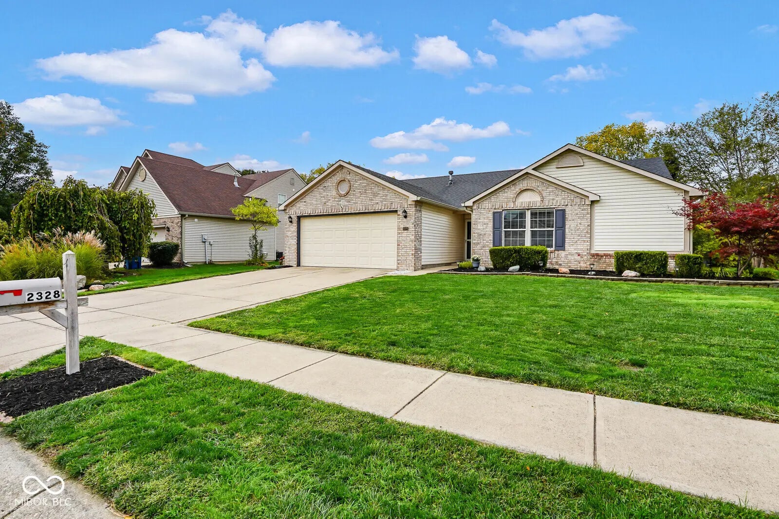 2328 Willowview Drive MLS 22069911 Greythorne photo 3