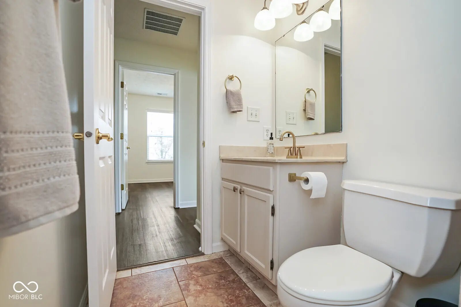 2328 Willowview Drive MLS 22069911 Greythorne photo 35