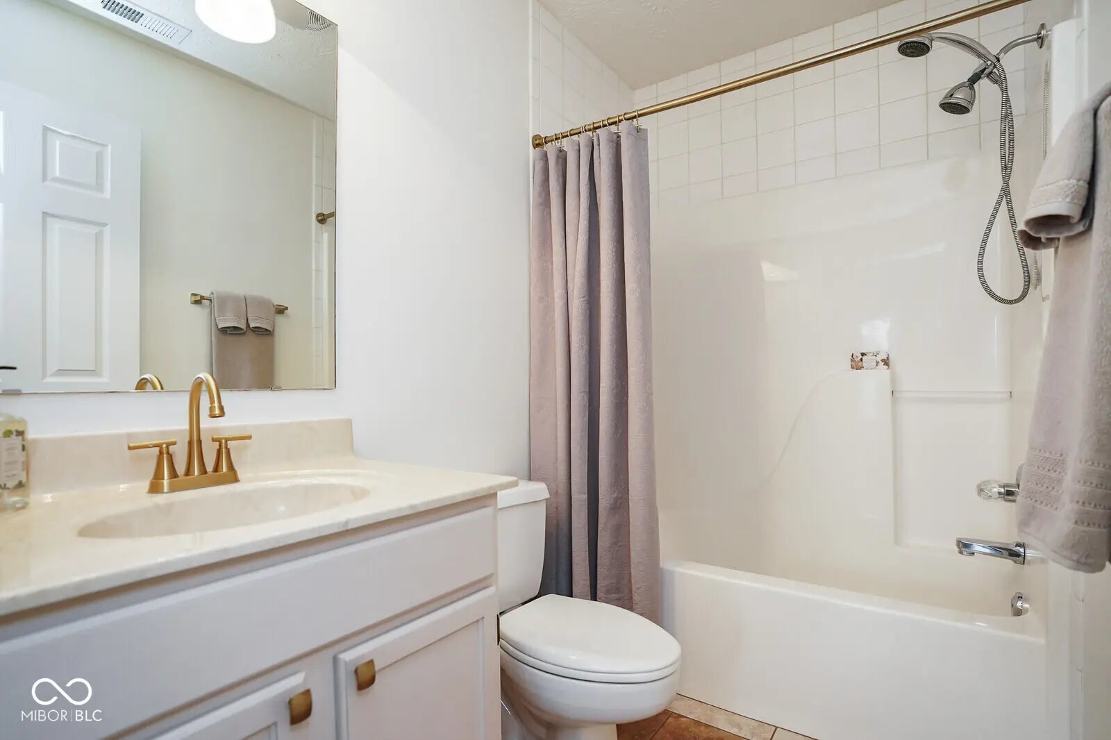 2328 Willowview Drive MLS 22069911 Greythorne photo 36