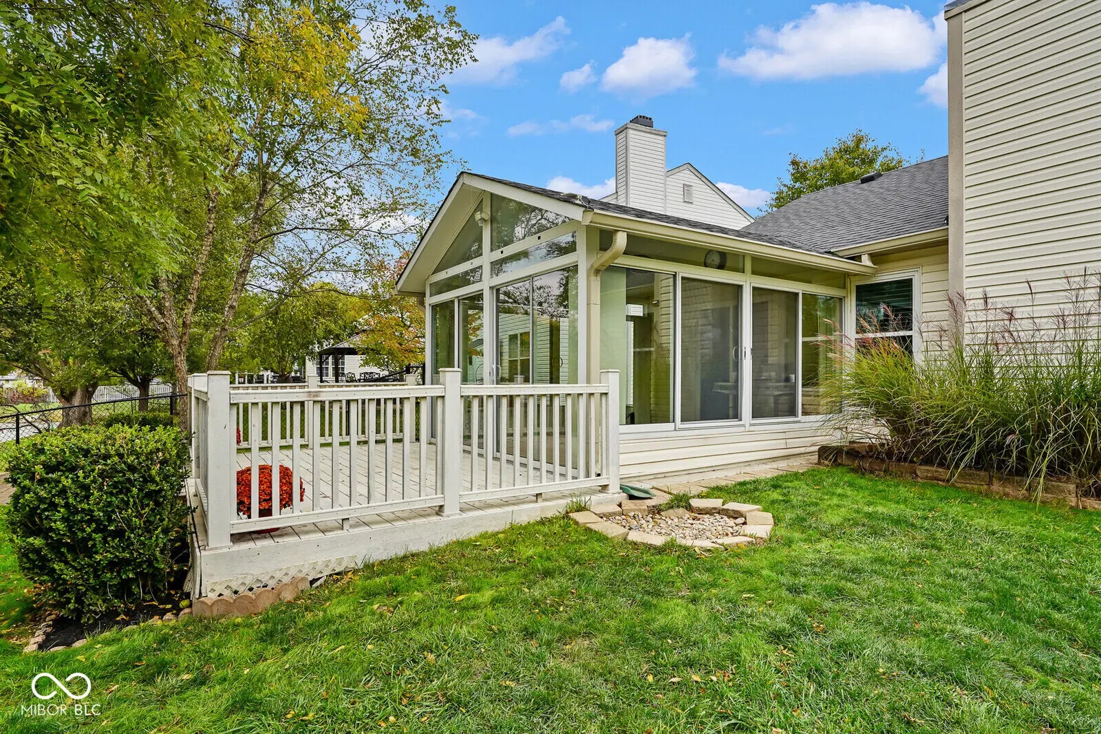 2328 Willowview Drive MLS 22069911 Greythorne photo 46