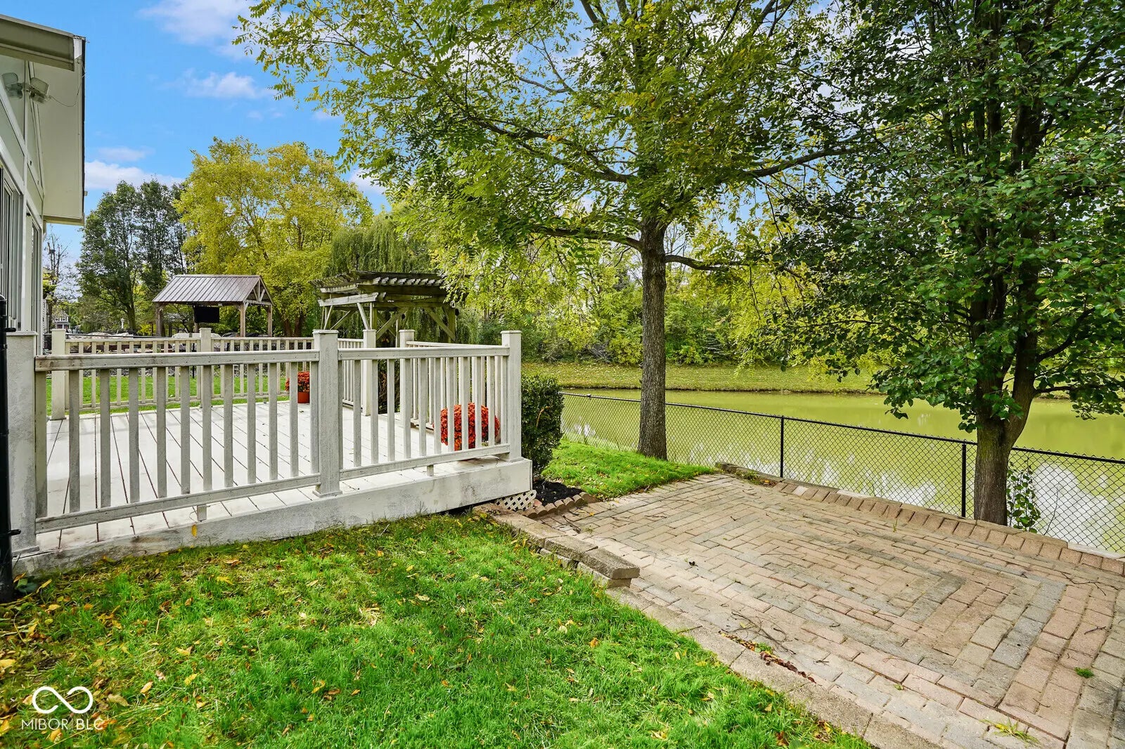 2328 Willowview Drive MLS 22069911 Greythorne photo 49