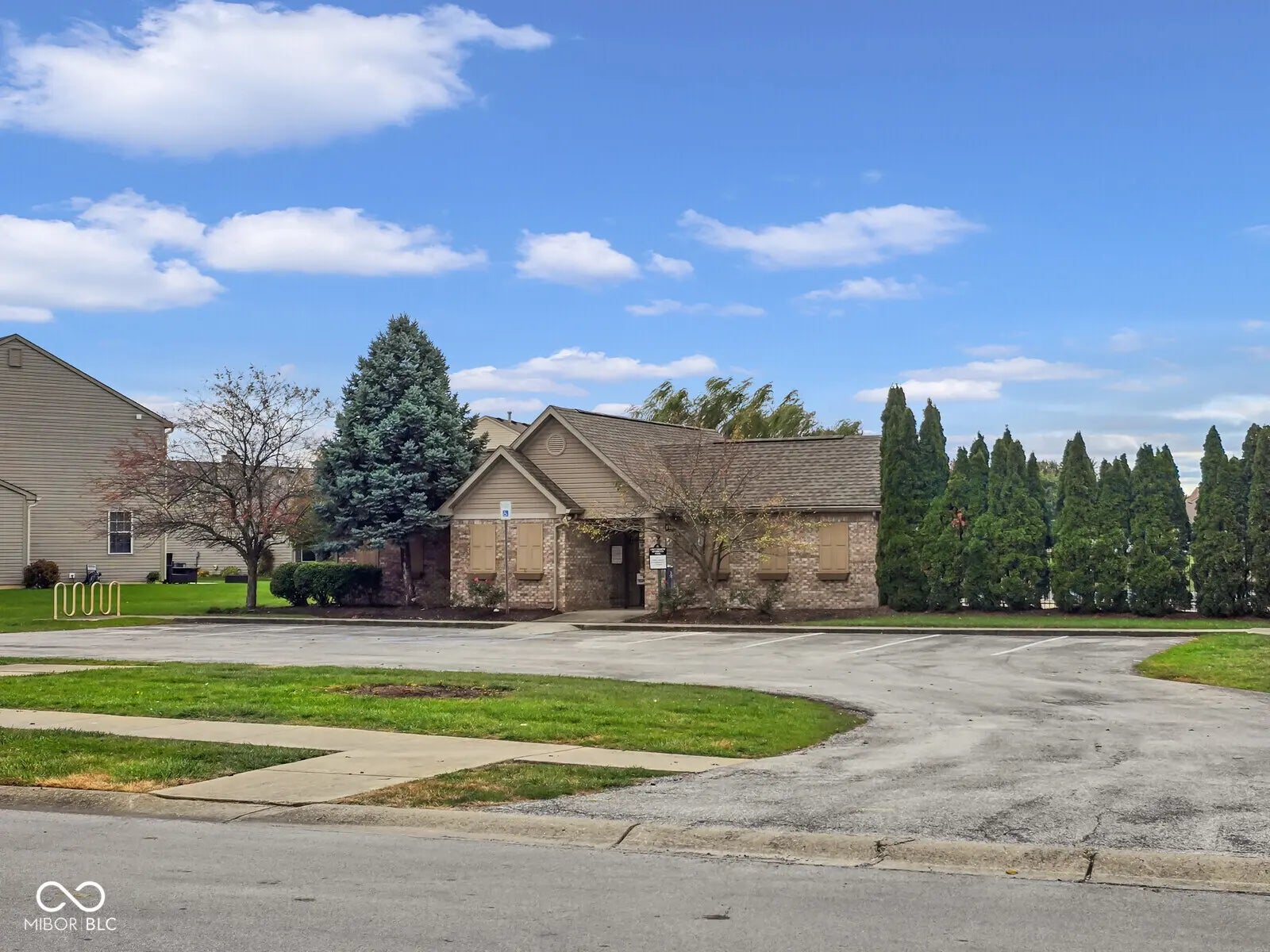 2328 Willowview Drive MLS 22069911 Greythorne photo 59