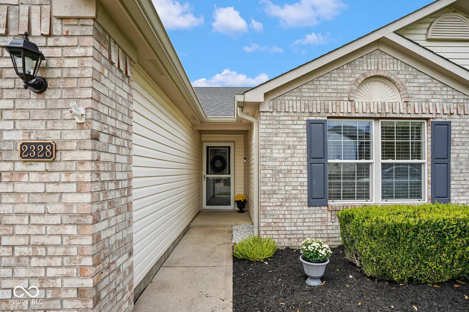 2328 Willowview Drive MLS 22069911 Greythorne photo 6