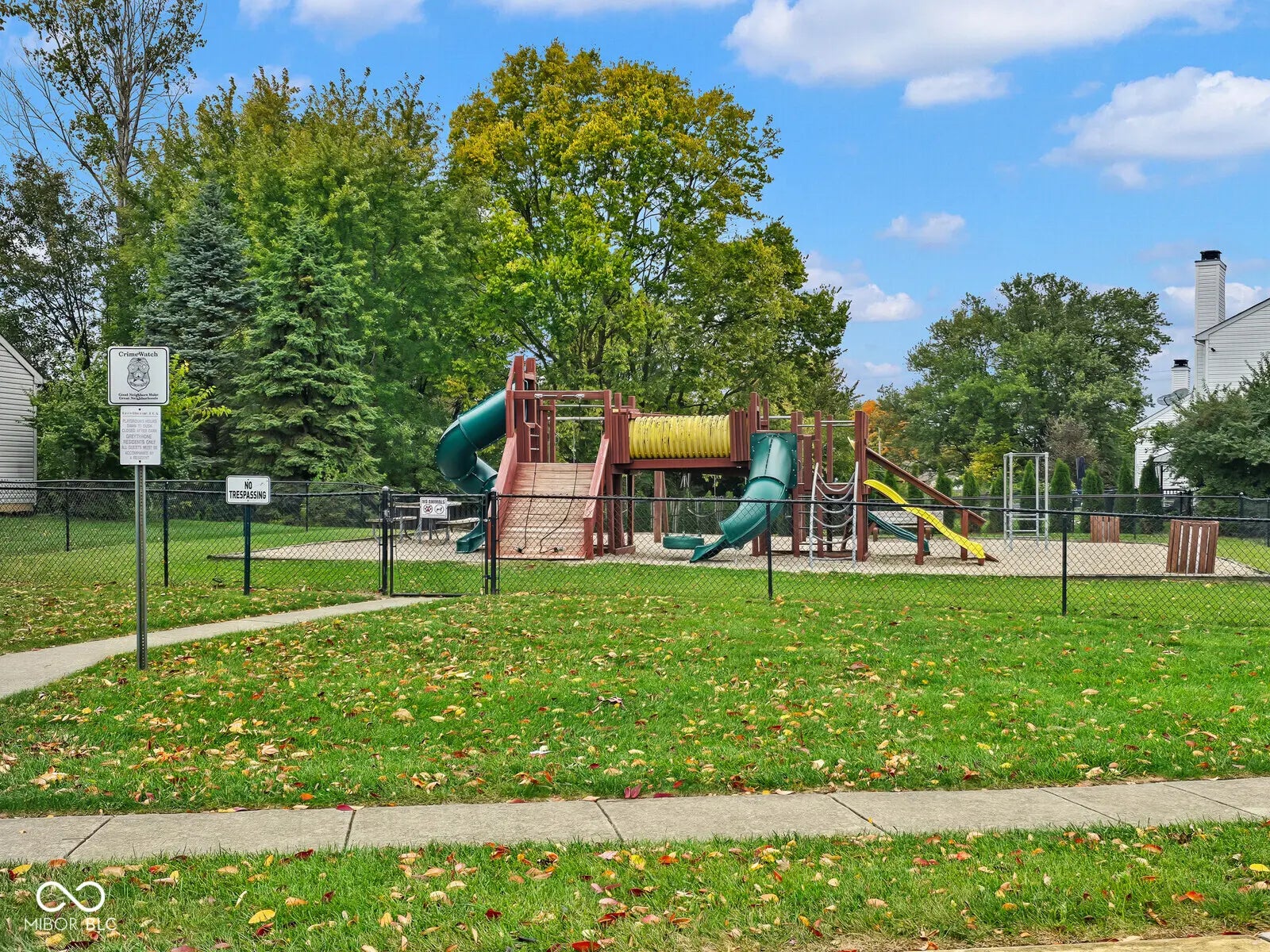 2328 Willowview Drive MLS 22069911 Greythorne photo 60