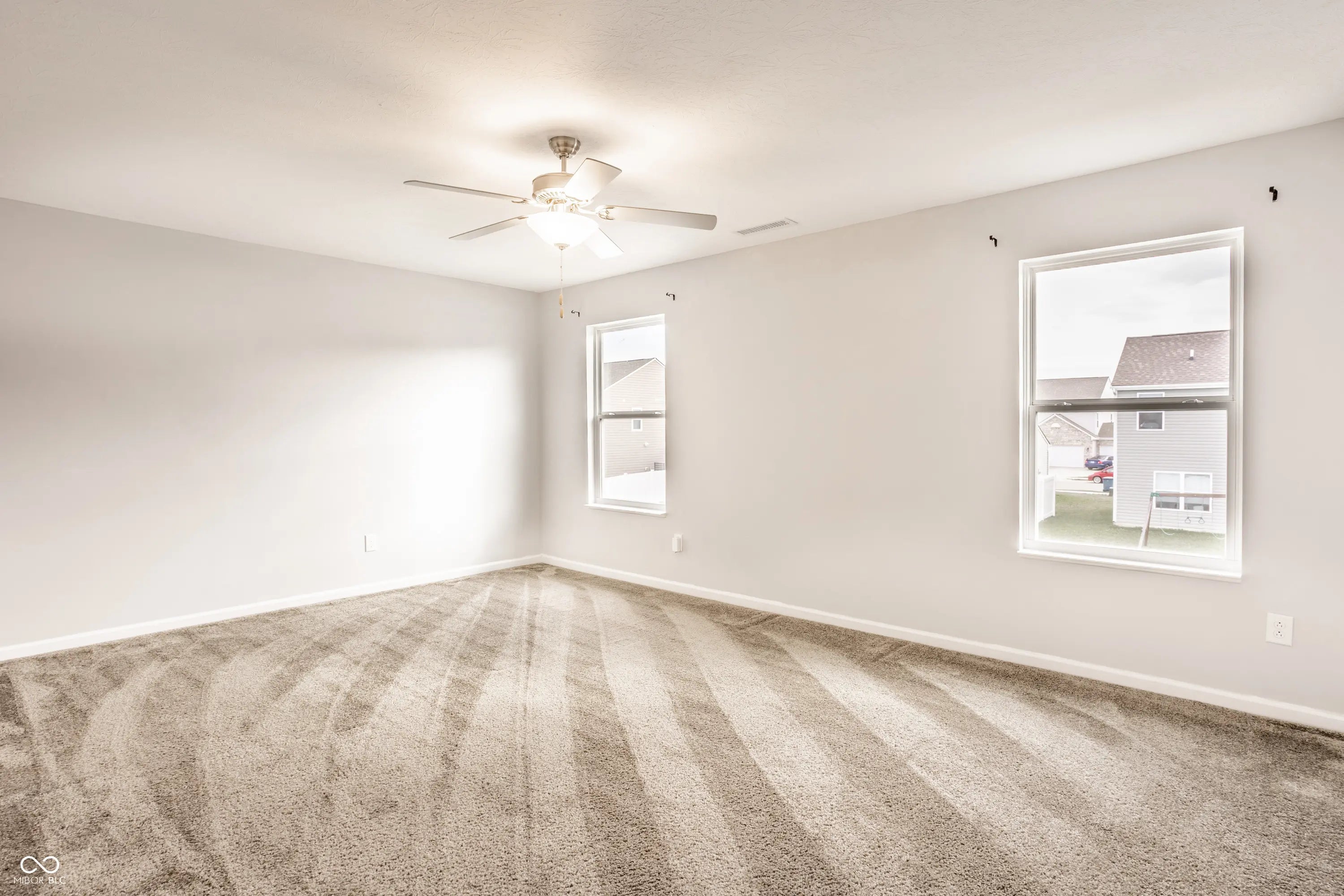 1447 Willow Tree Lane MLS 22069926 Maple Run photo 17