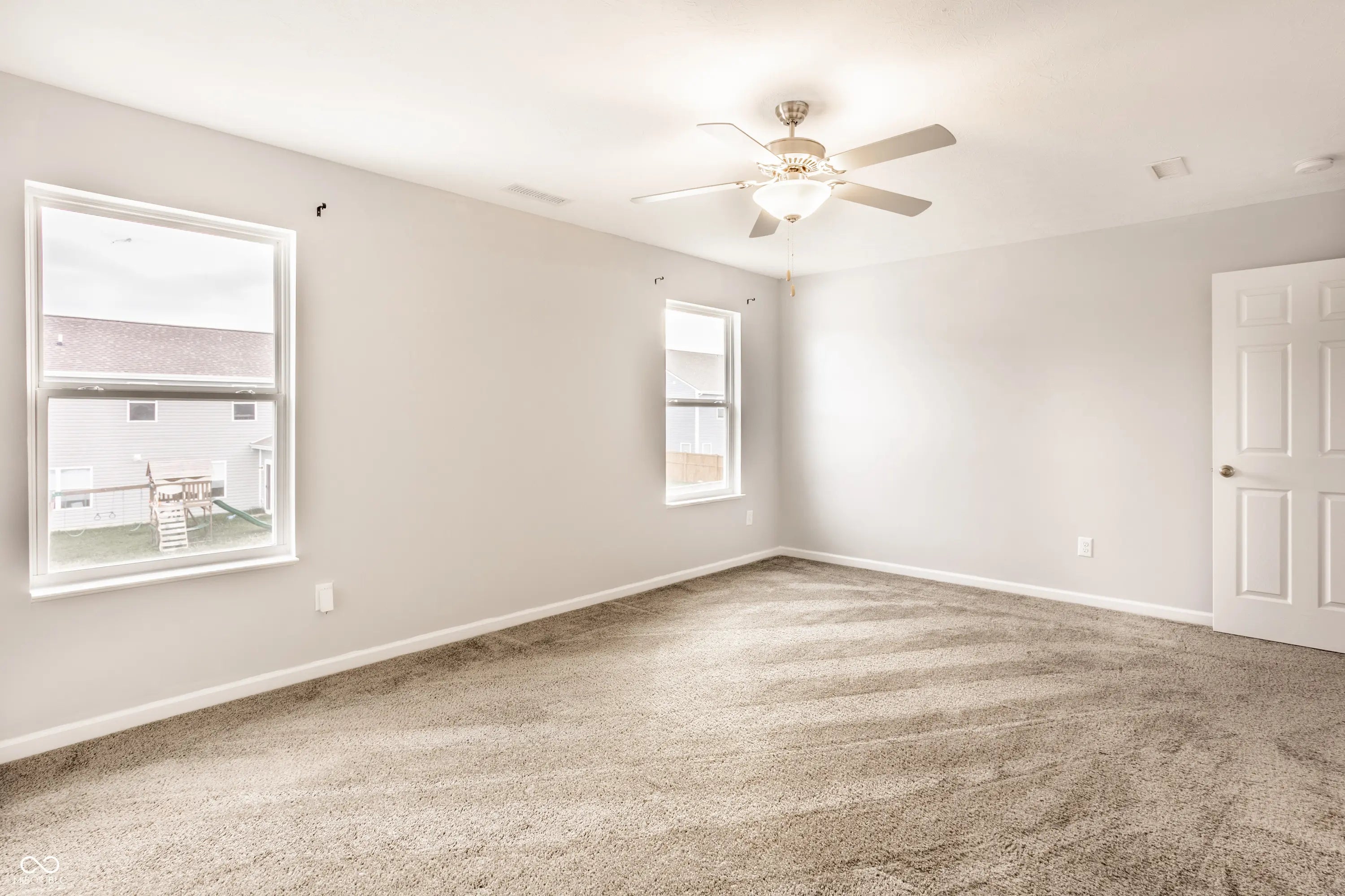 1447 Willow Tree Lane MLS 22069926 Maple Run photo 19