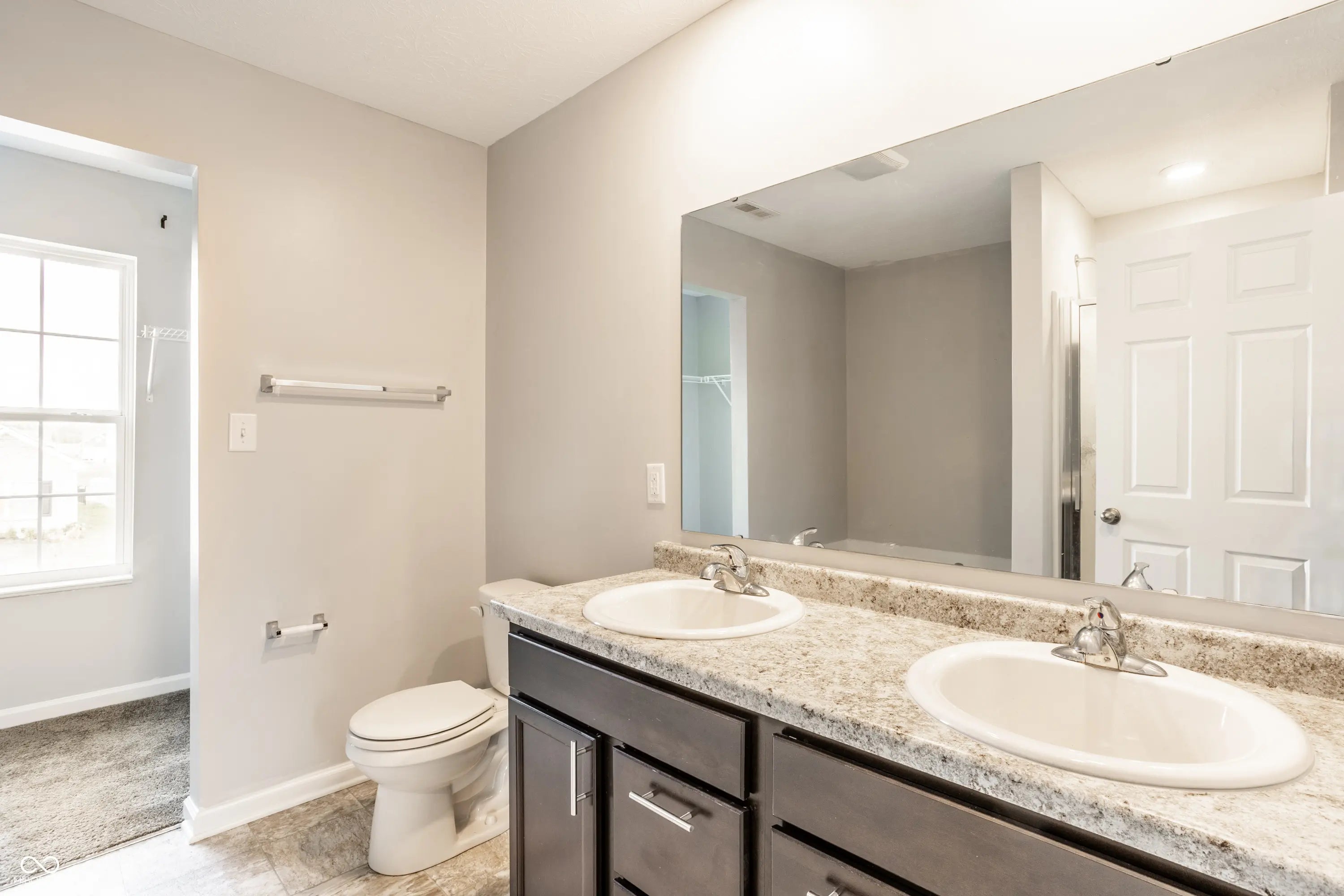 1447 Willow Tree Lane MLS 22069926 Maple Run photo 21