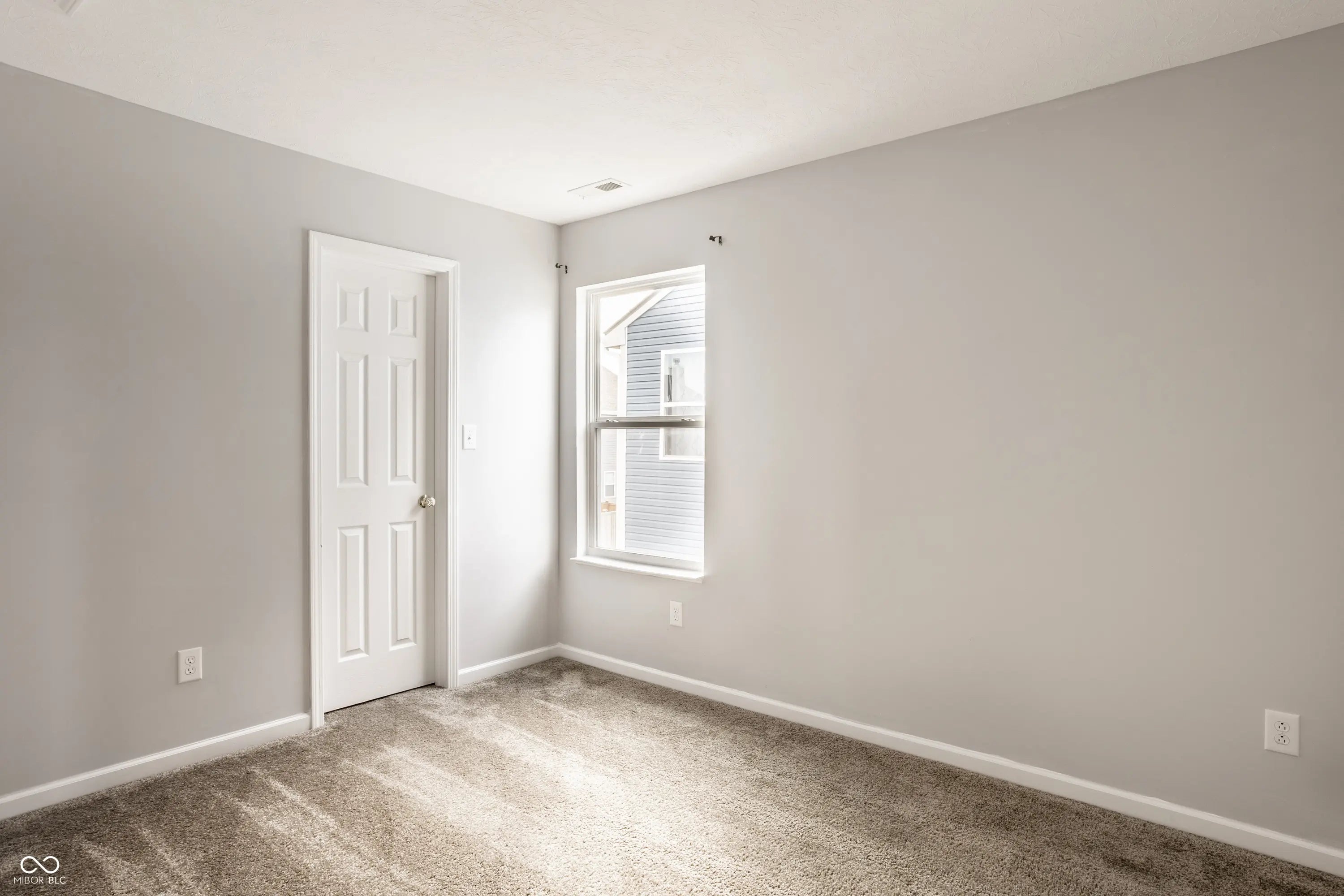 1447 Willow Tree Lane MLS 22069926 Maple Run photo 27