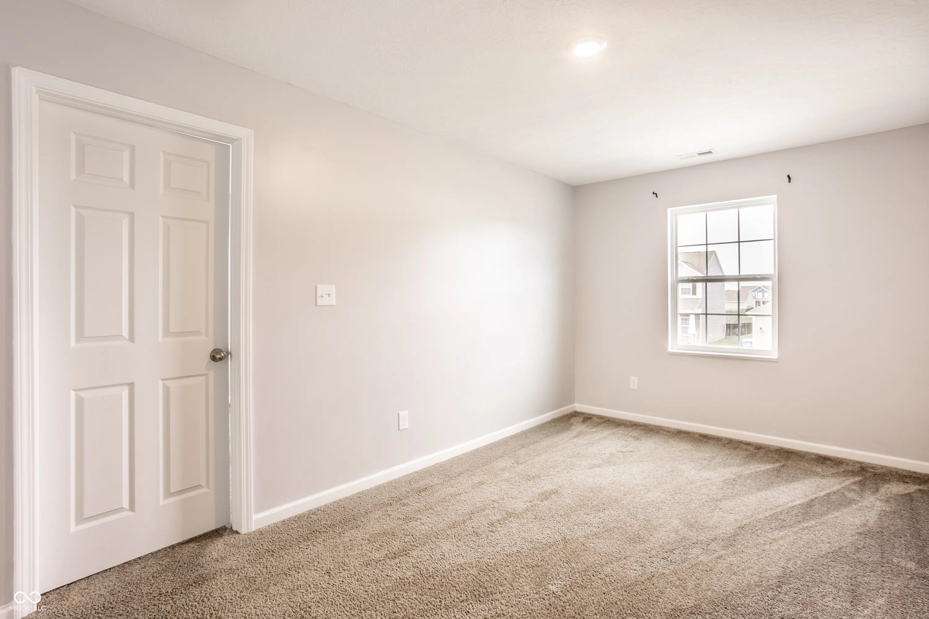 1447 Willow Tree Lane MLS 22069926 Maple Run photo 31