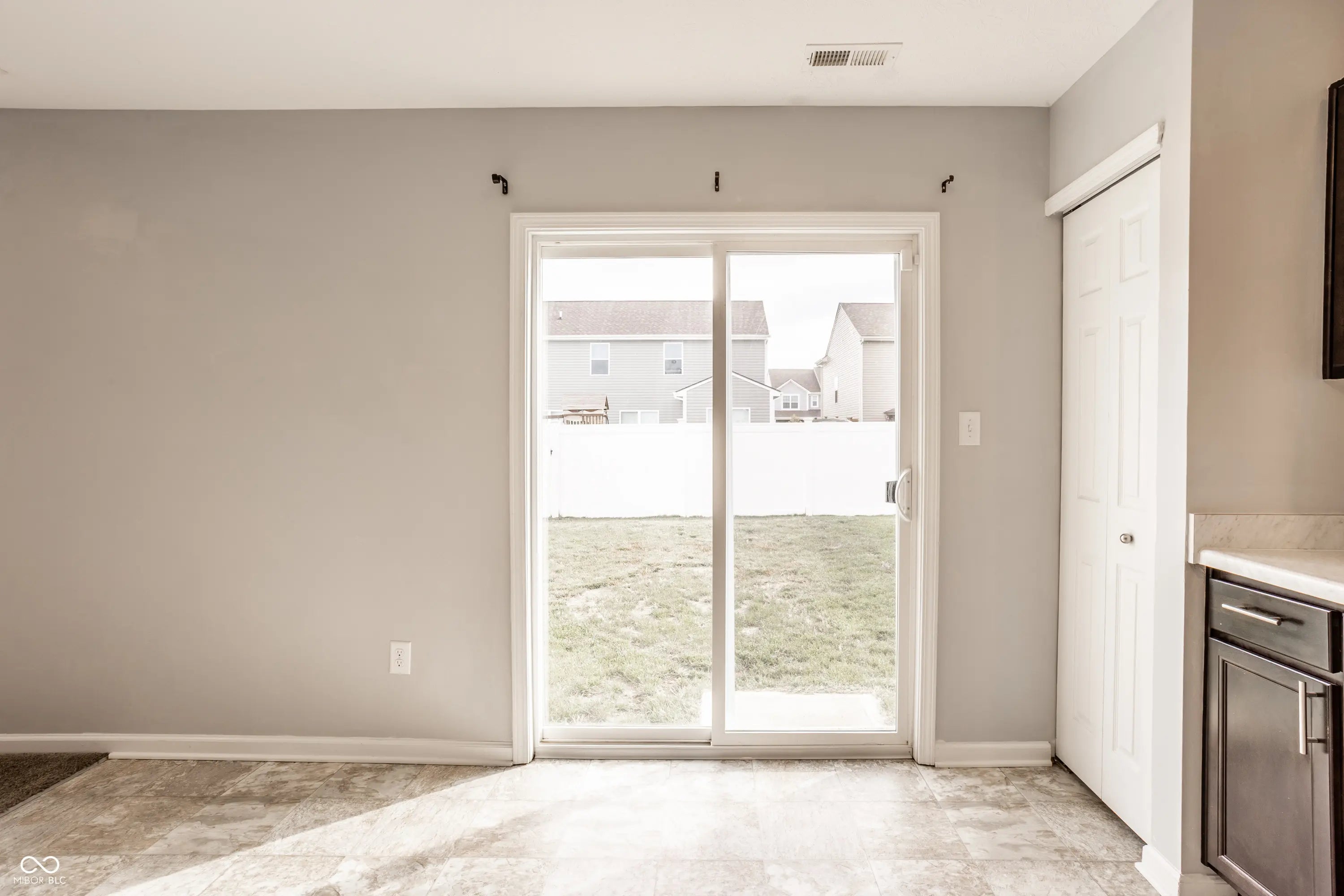 1447 Willow Tree Lane MLS 22069926 Maple Run photo 39