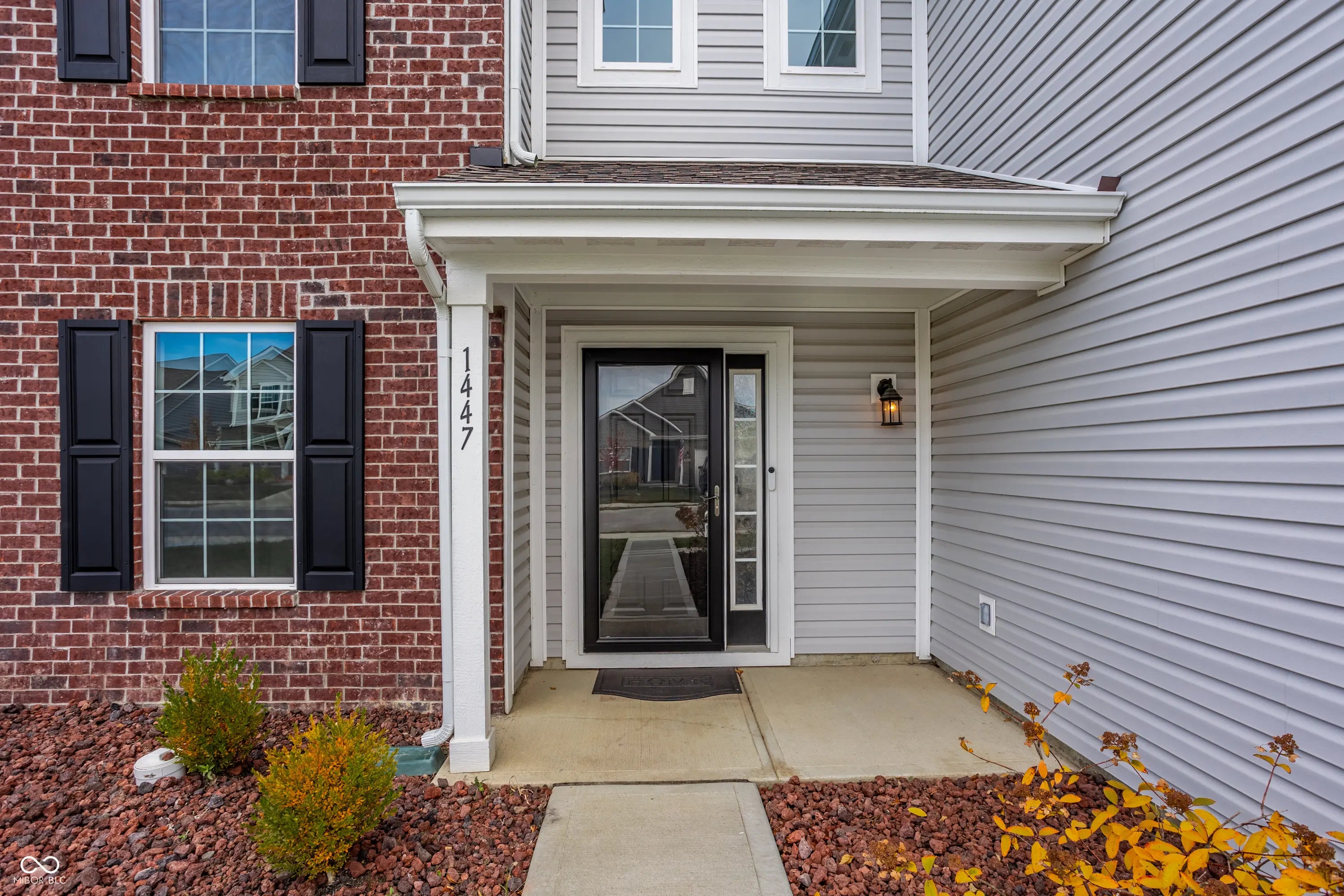 1447 Willow Tree Lane MLS 22069926 Maple Run photo 4