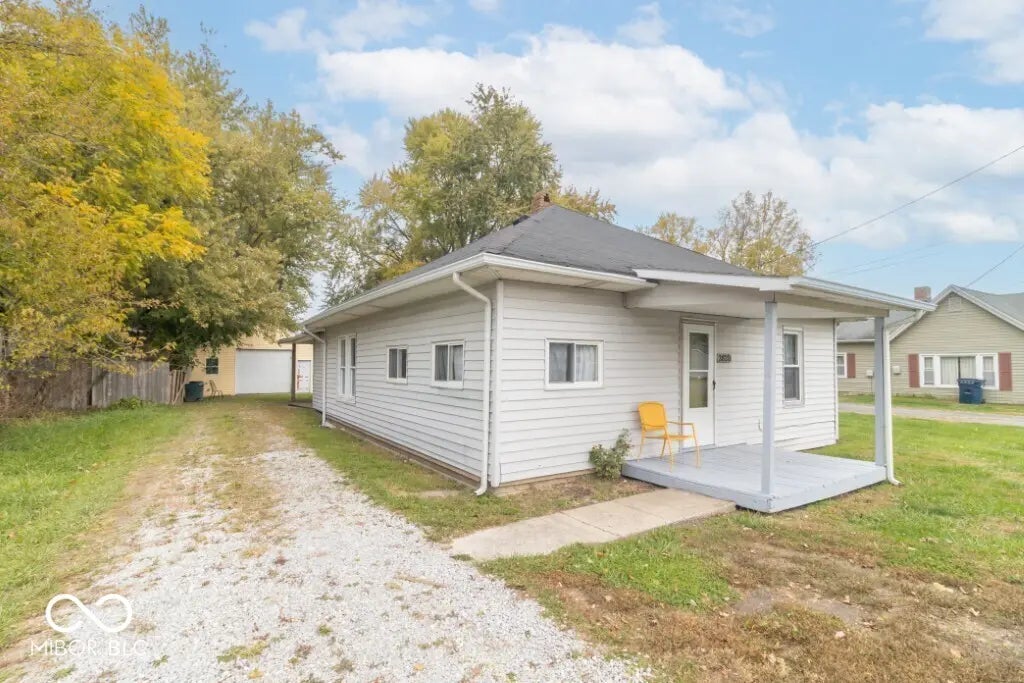 2820 Brown Street MLS 22069934 No Subdivision photo 2
