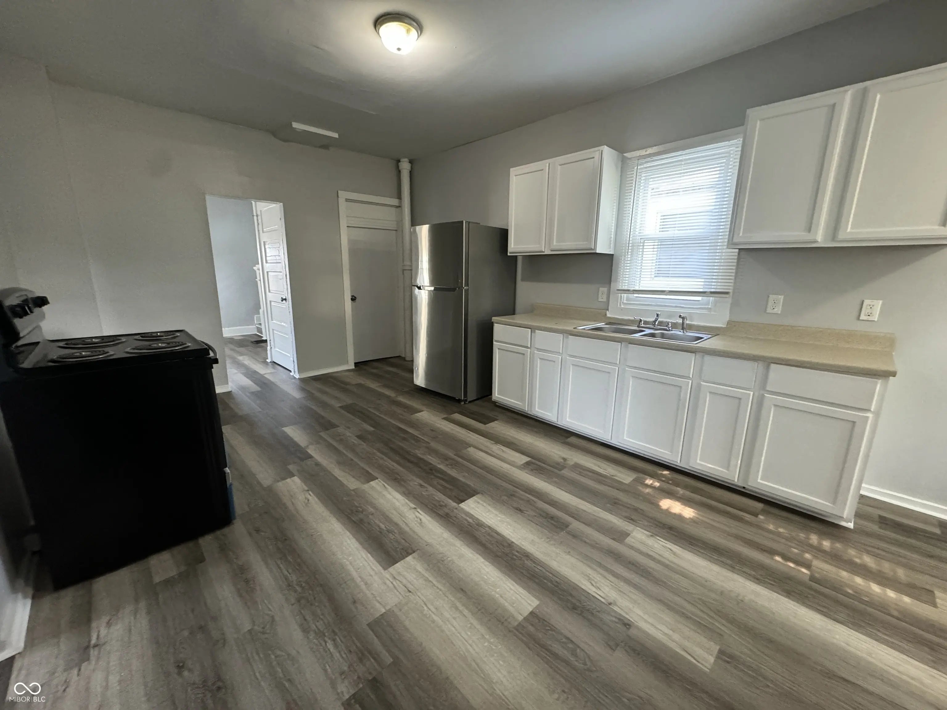 1051 N Mount Street MLS 22069943 A V Browns West 10th St photo 6