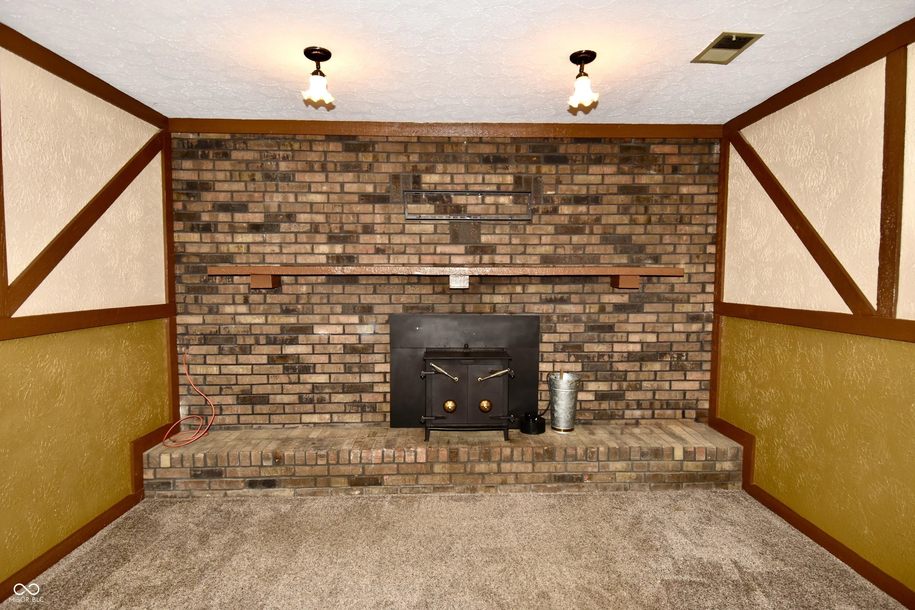 705 Woodcreek Court MLS 22069965 Wood Creek Estates photo 23