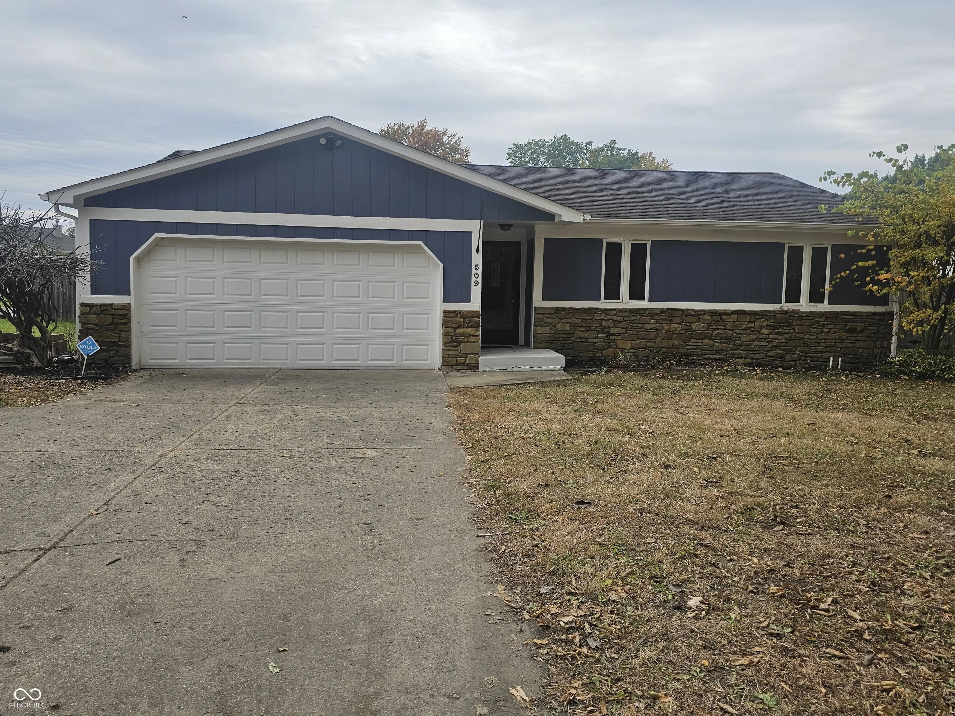 509 W Banta Road, Indianapolis