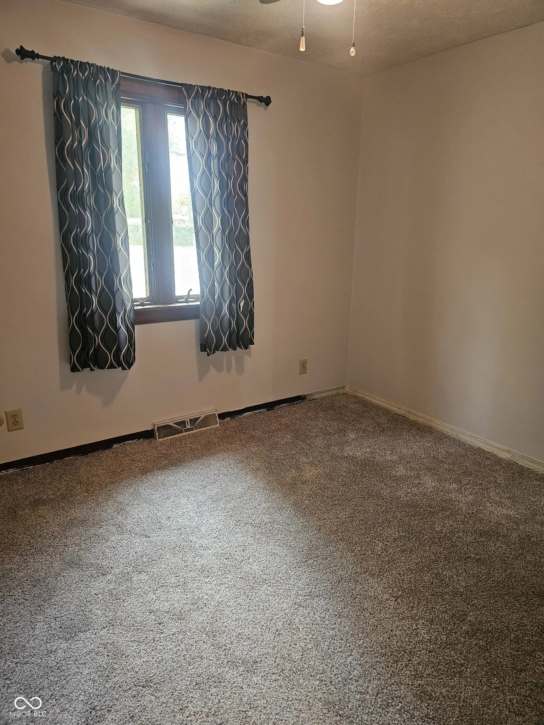 509 W Banta Road MLS 22070042 Meridian Woods Park photo 18