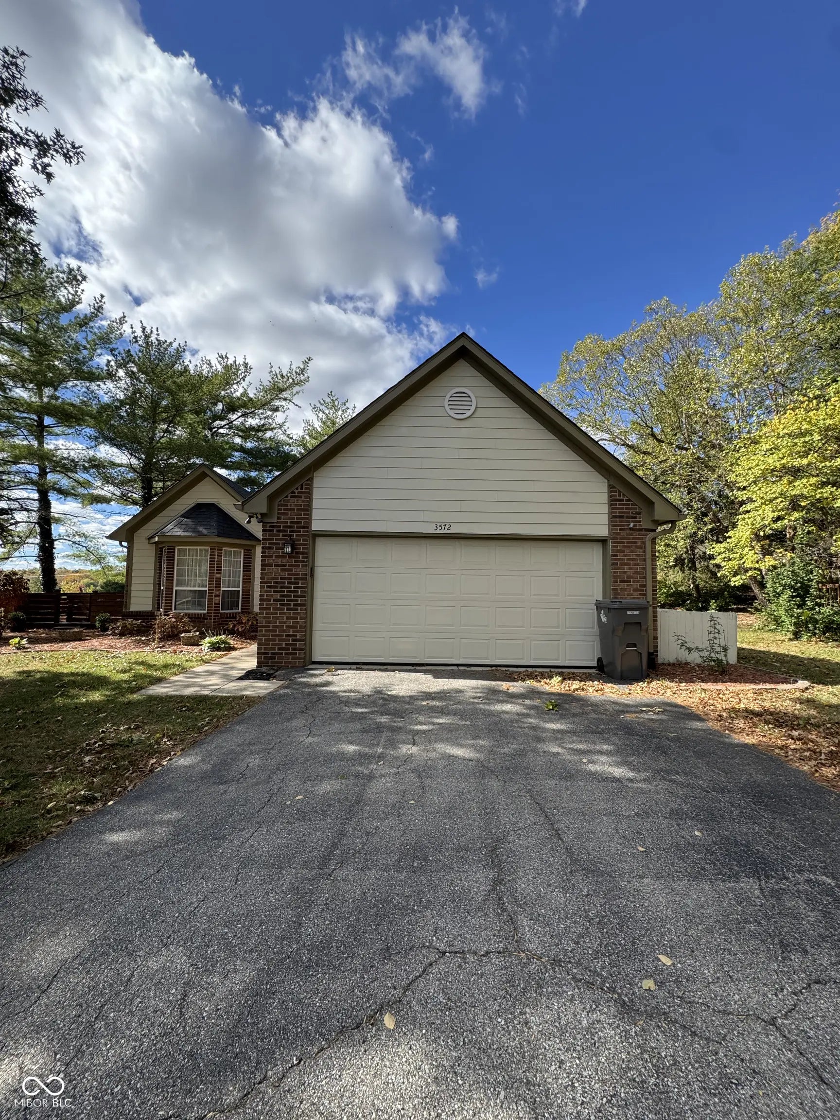 3572 Laureate Court N, Indianapolis