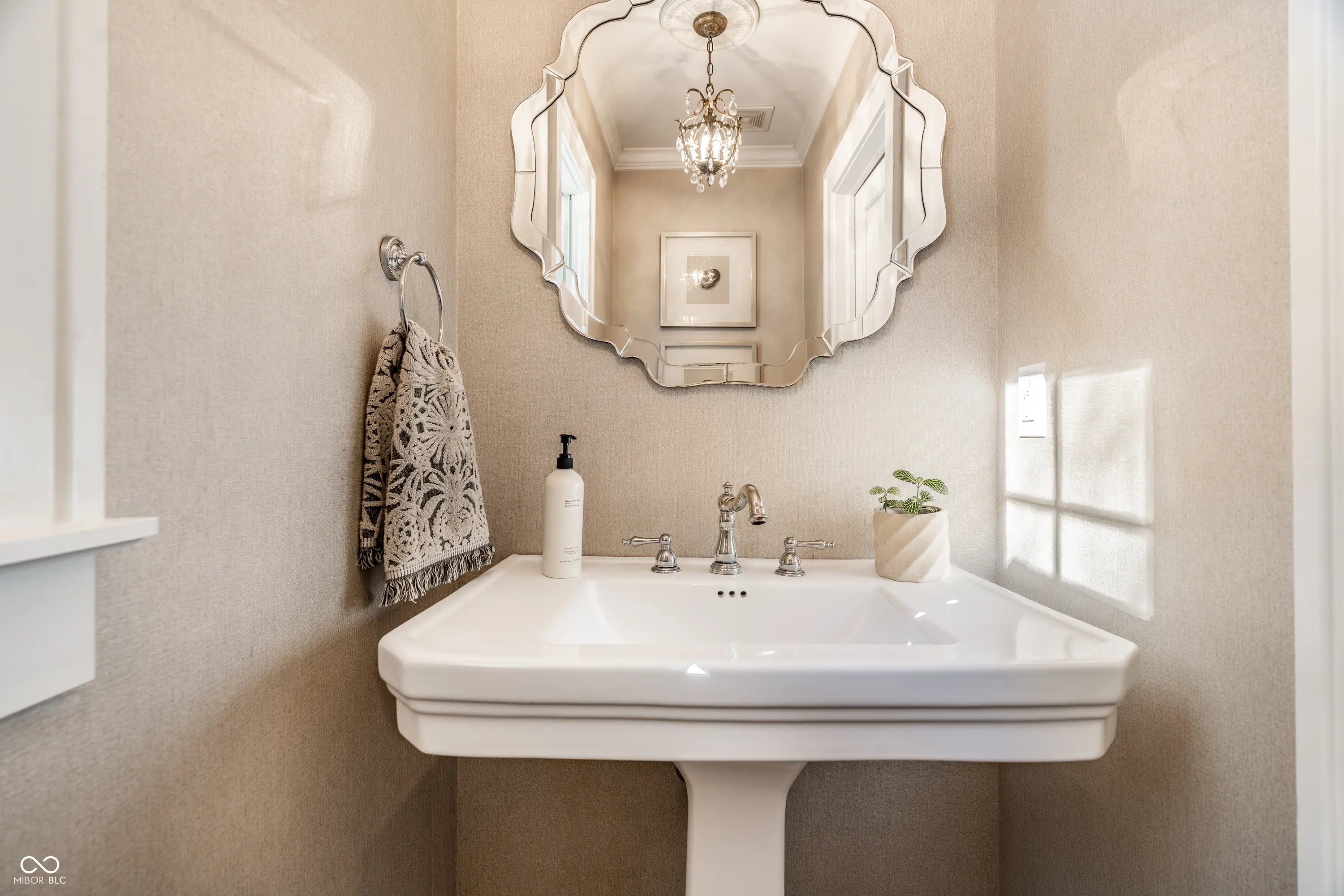 33 W 42nd Street MLS 22070099 Meridian Park photo 31