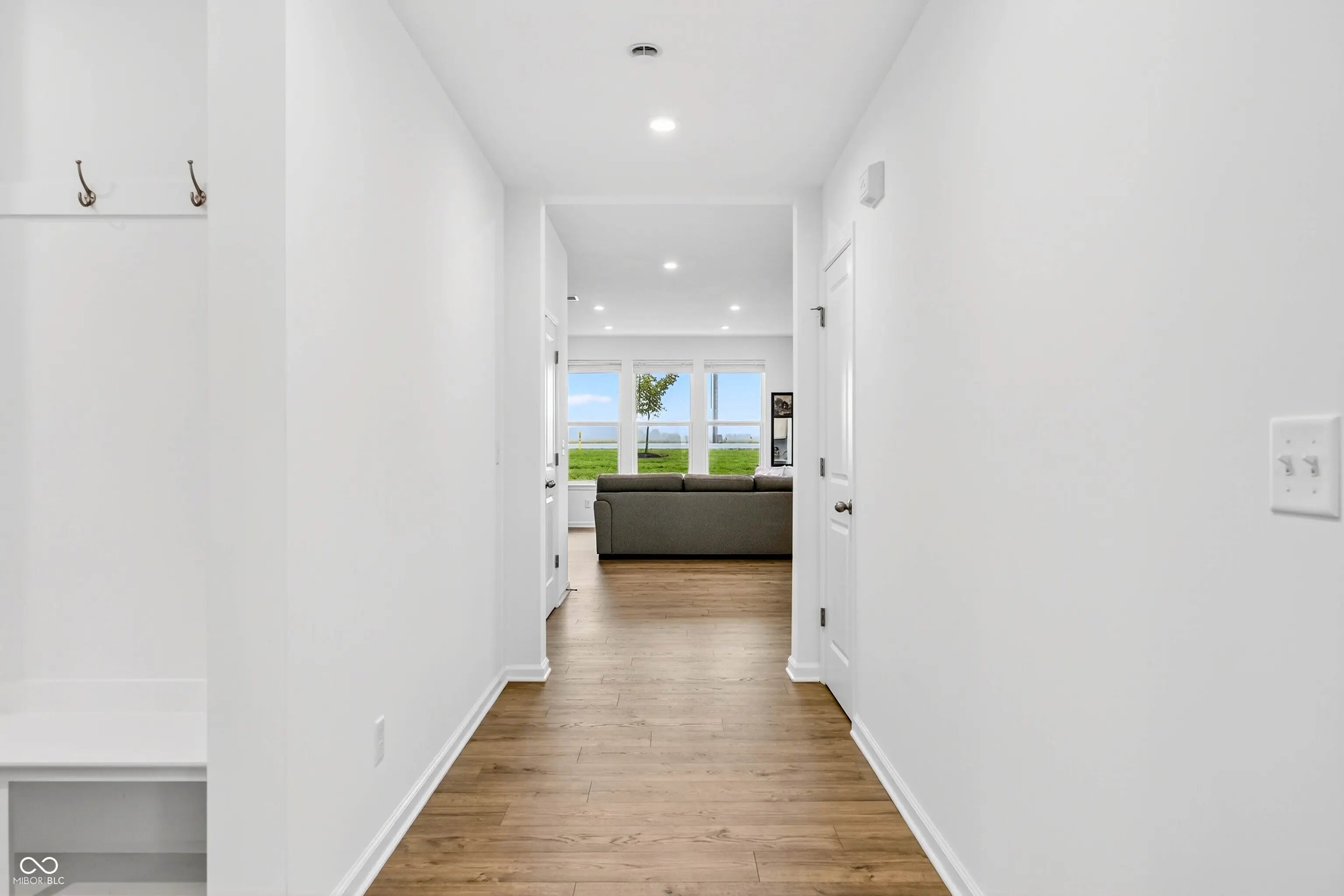 648 Bluestem Circle MLS 22070219 Brownstone photo 5