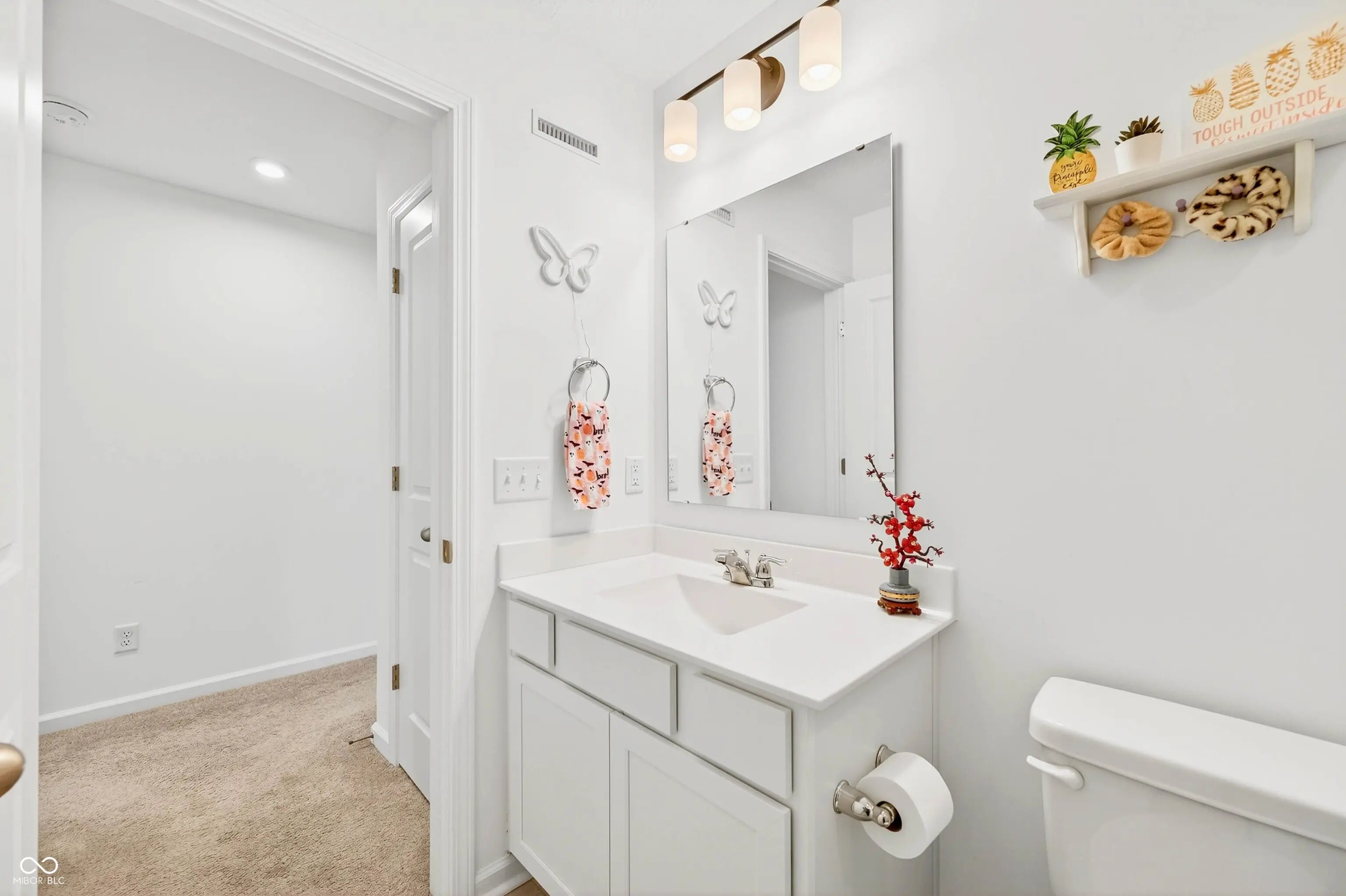 648 Bluestem Circle MLS 22070219 Brownstone photo 58