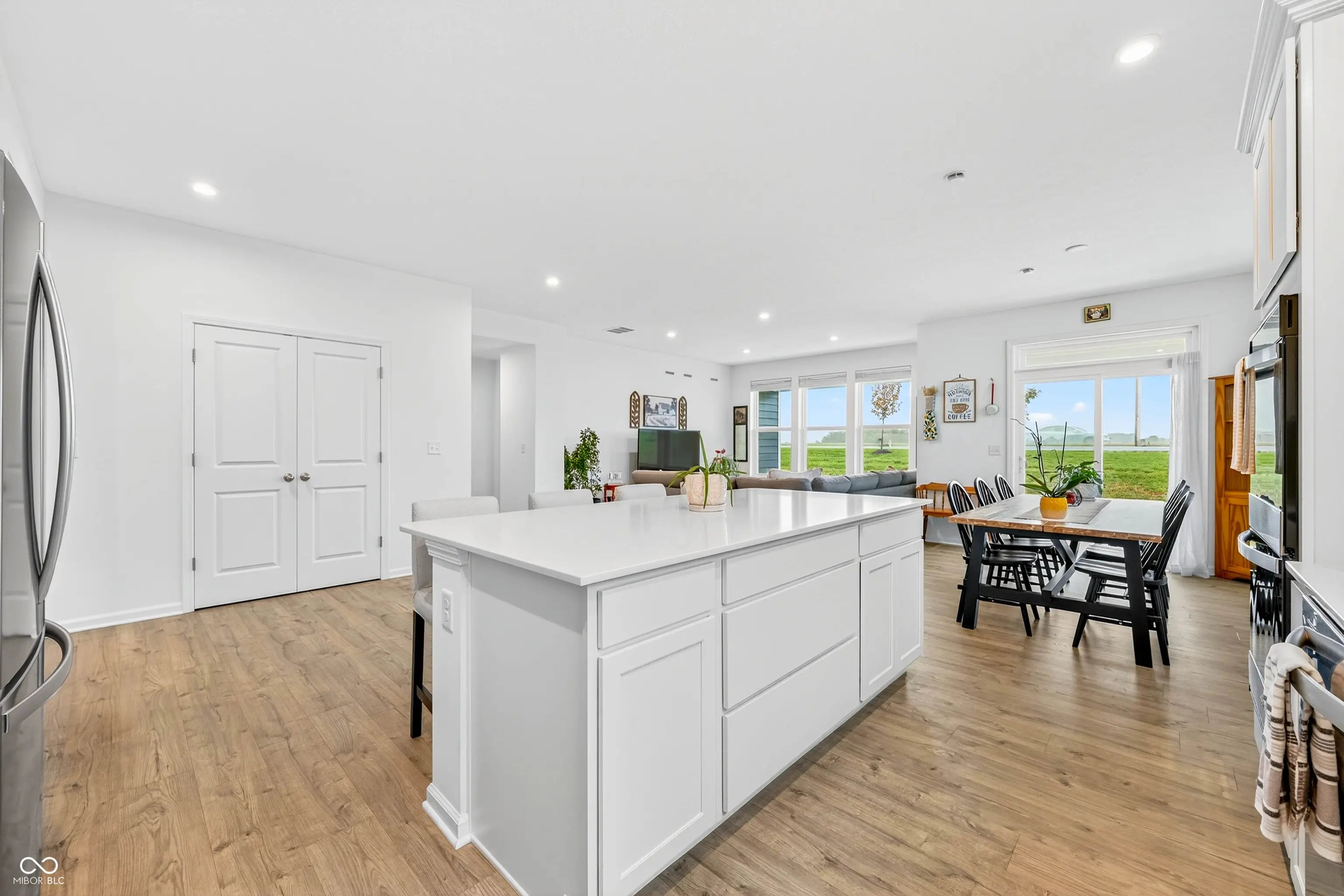 648 Bluestem Circle MLS 22070219 Brownstone photo 6