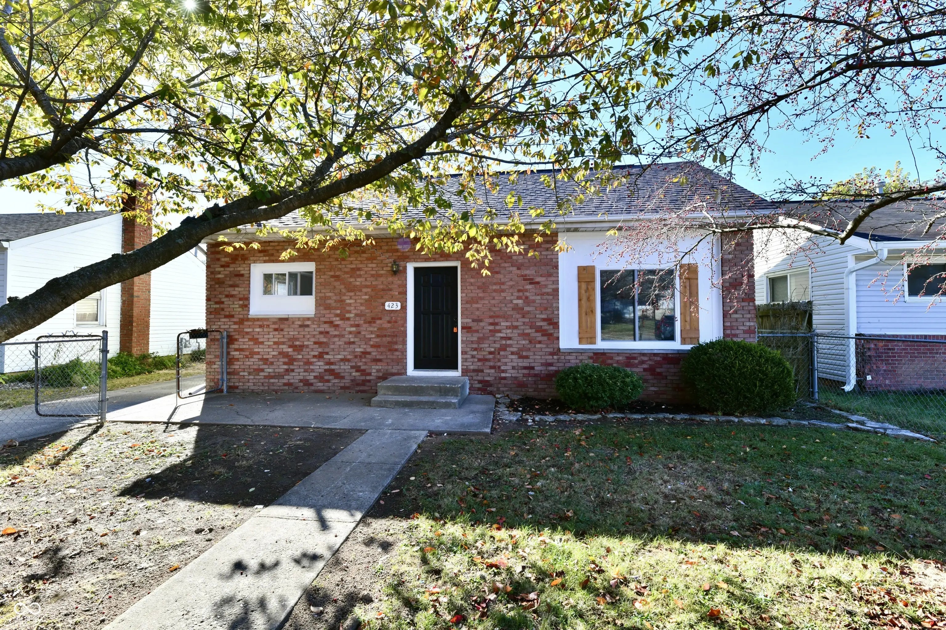 423 E 37th Street, Anderson