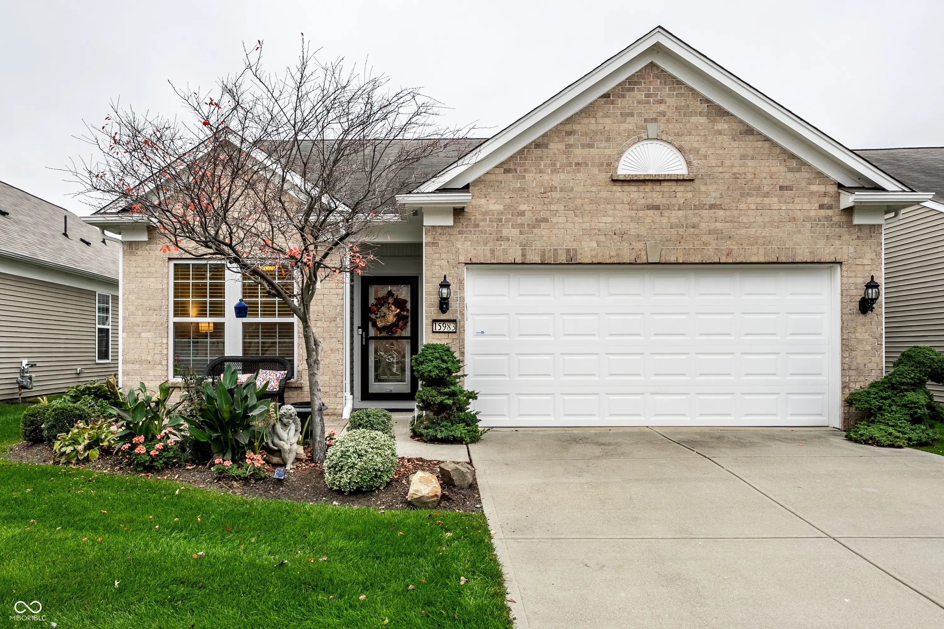 Photo of 15983 Lambrusco Way Fishers, IN 46037