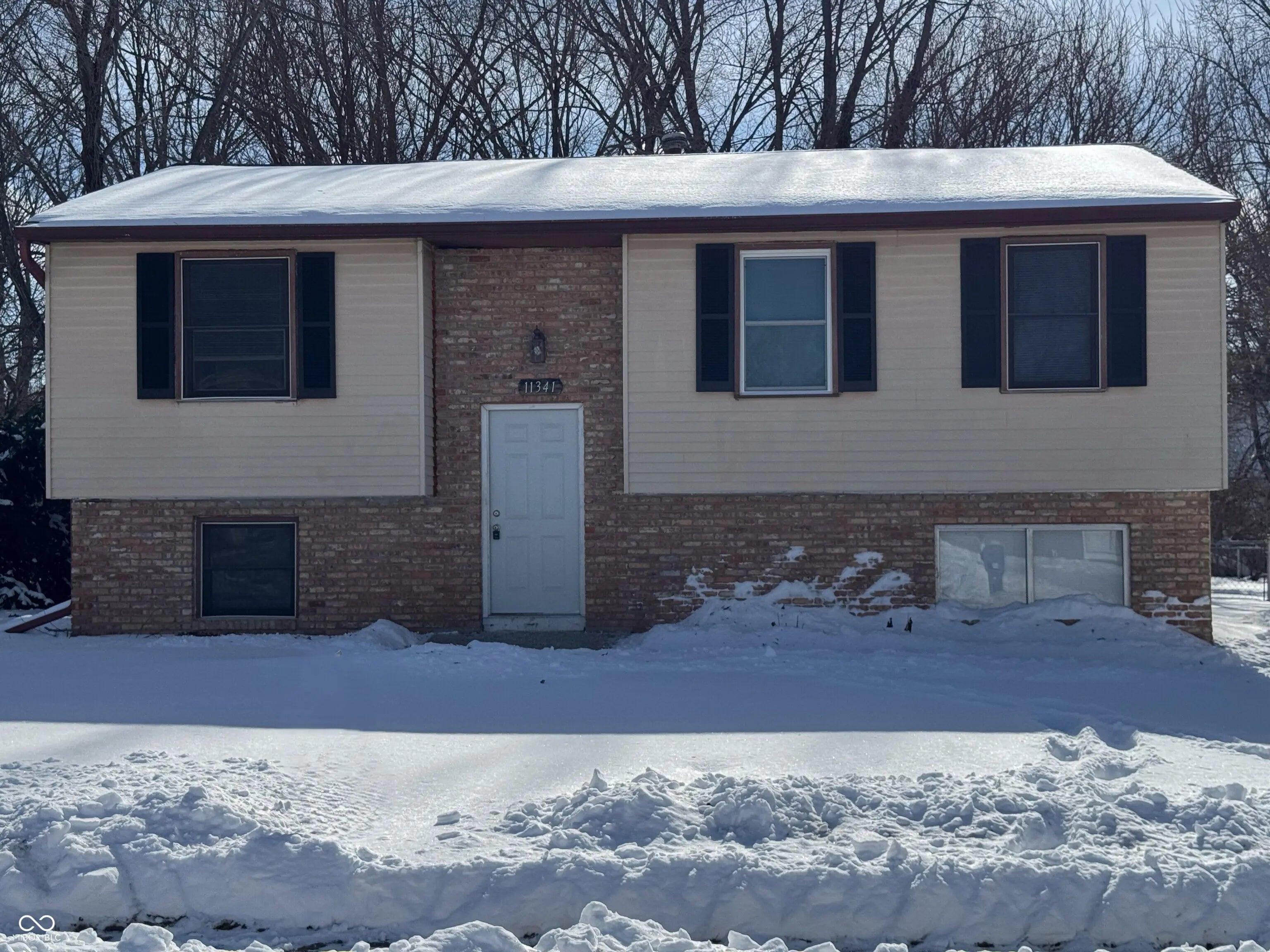 11341 Mcdowell Drive, Indianapolis