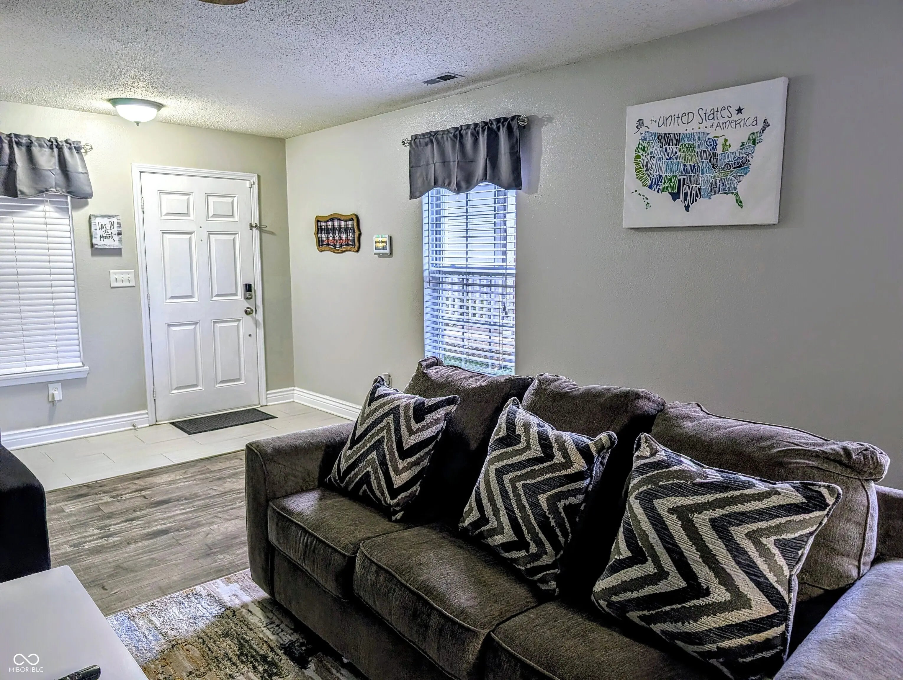 5424 Powder River Court MLS 22070315 River Run photo 2