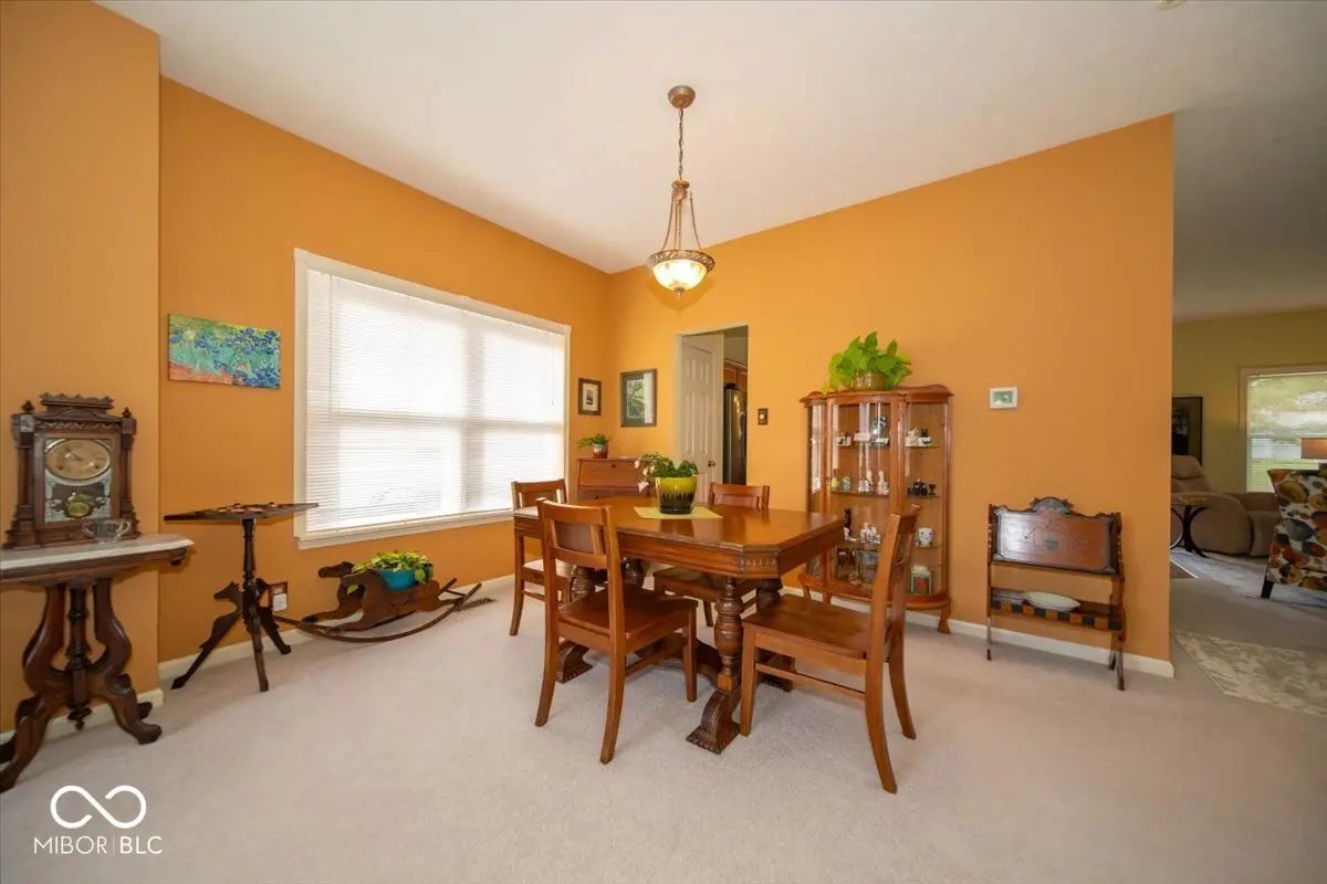 8610 Turnstone Court MLS 22070352 Villages At Drake Landing photo 6