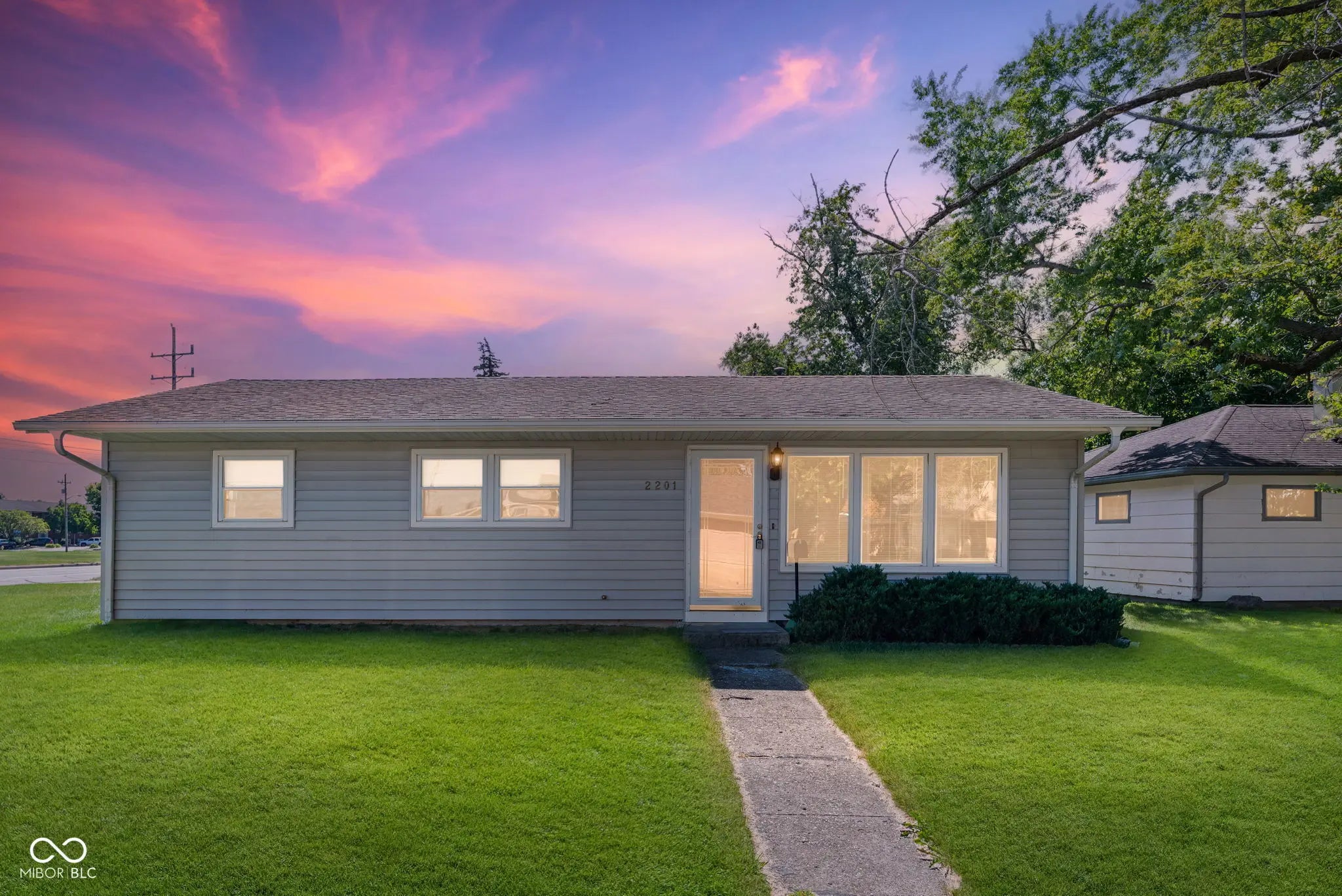 2201 Meadow Drive, Lafayette