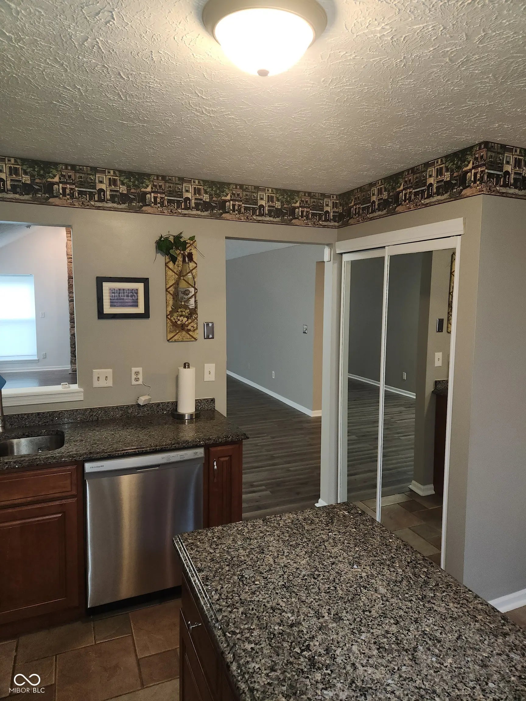 9172 Fireside Drive MLS 22070420 Hearthstone photo 4