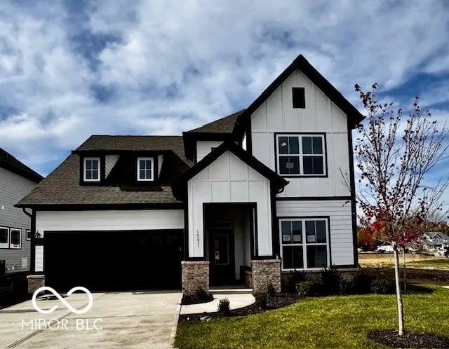 Photo of 14231 Coyote Ridge Drive Noblesville, IN 46060