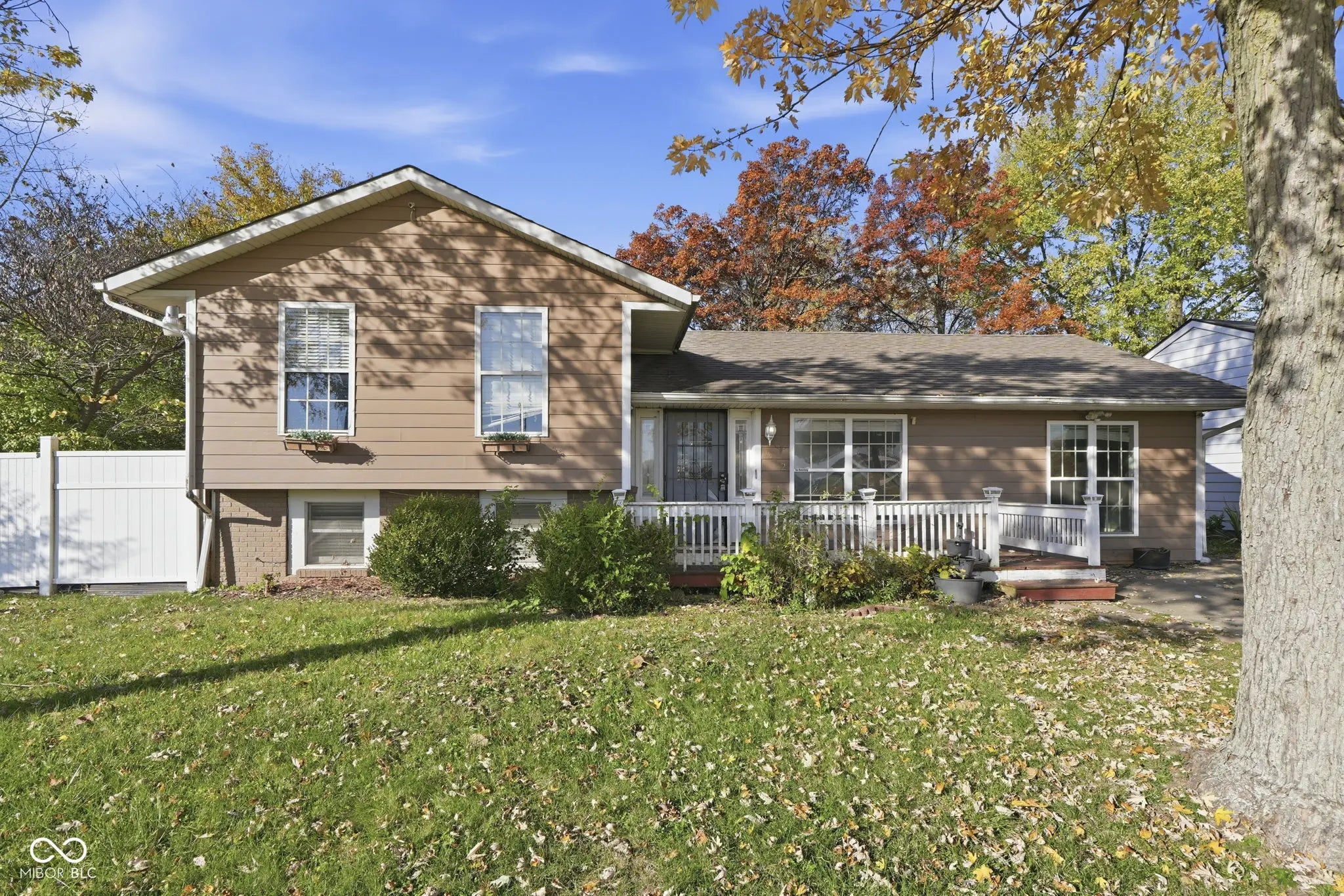 Photo of 4302 Burrwood Drive Indianapolis, IN 46235