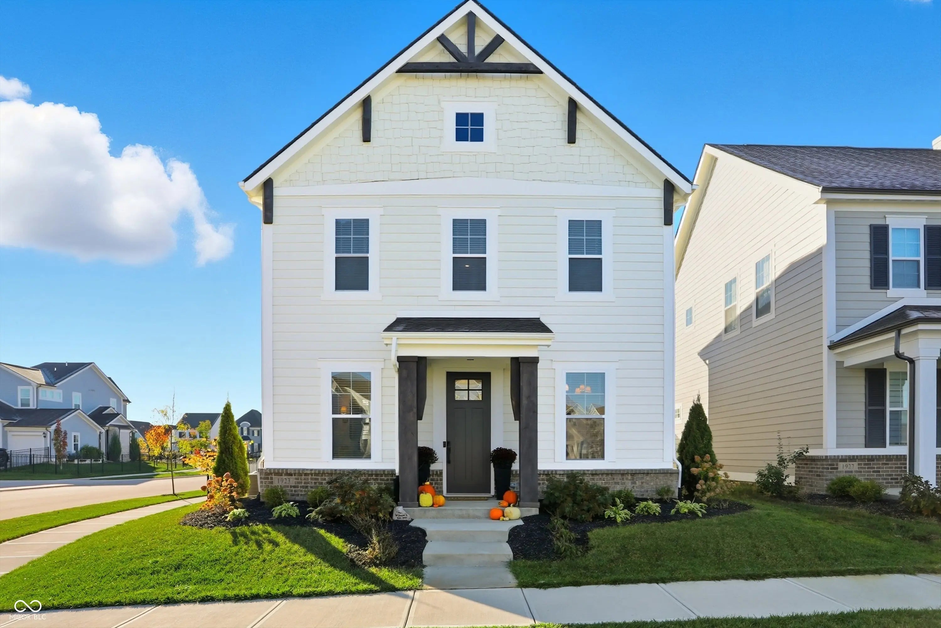 Photo of 1923 Ponsonby Drive Westfield, IN 46074