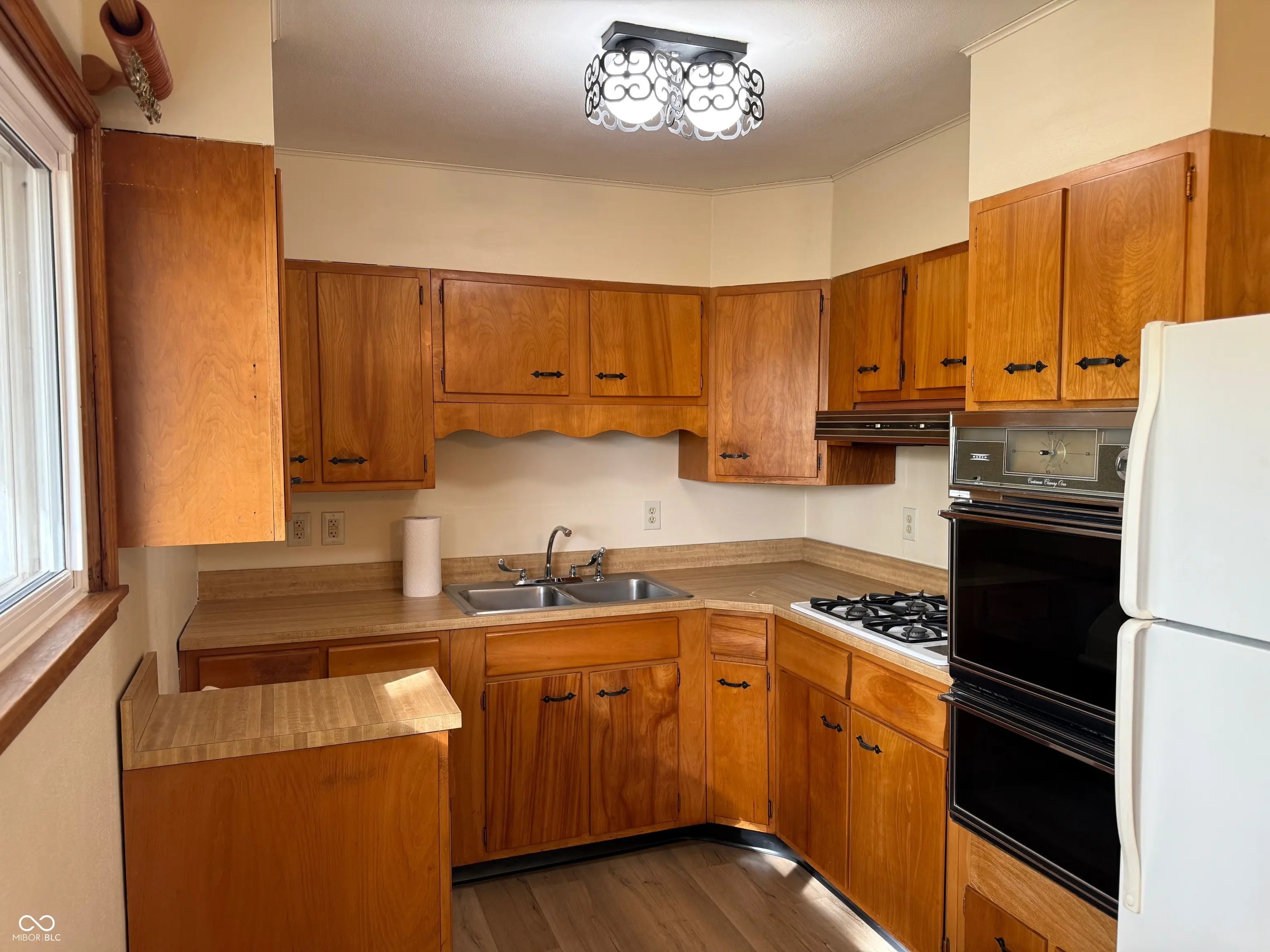 342 W County Road 250 S MLS 22070496 No Subdivision photo 7