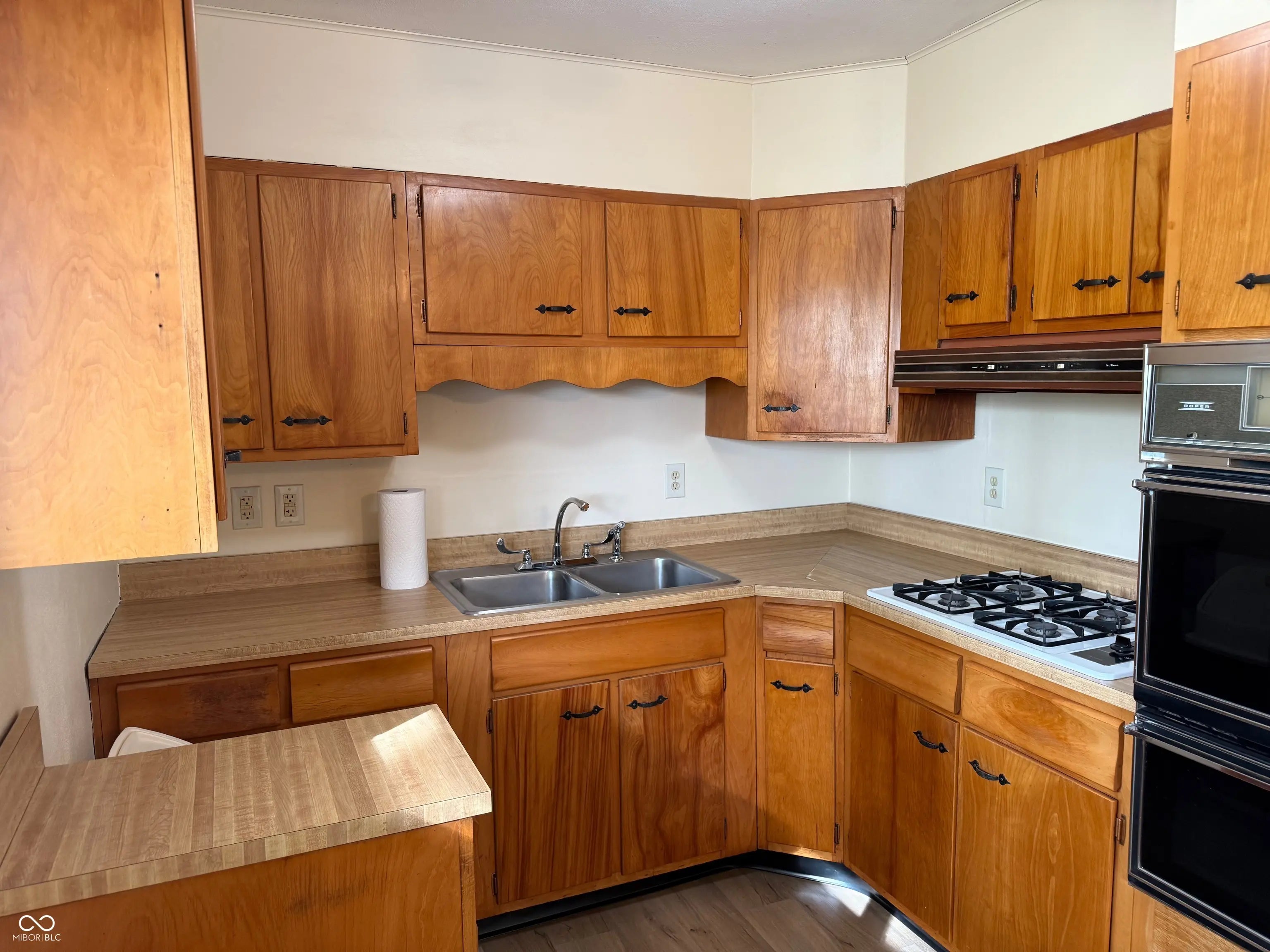 342 W County Road 250 S MLS 22070496 No Subdivision photo 8