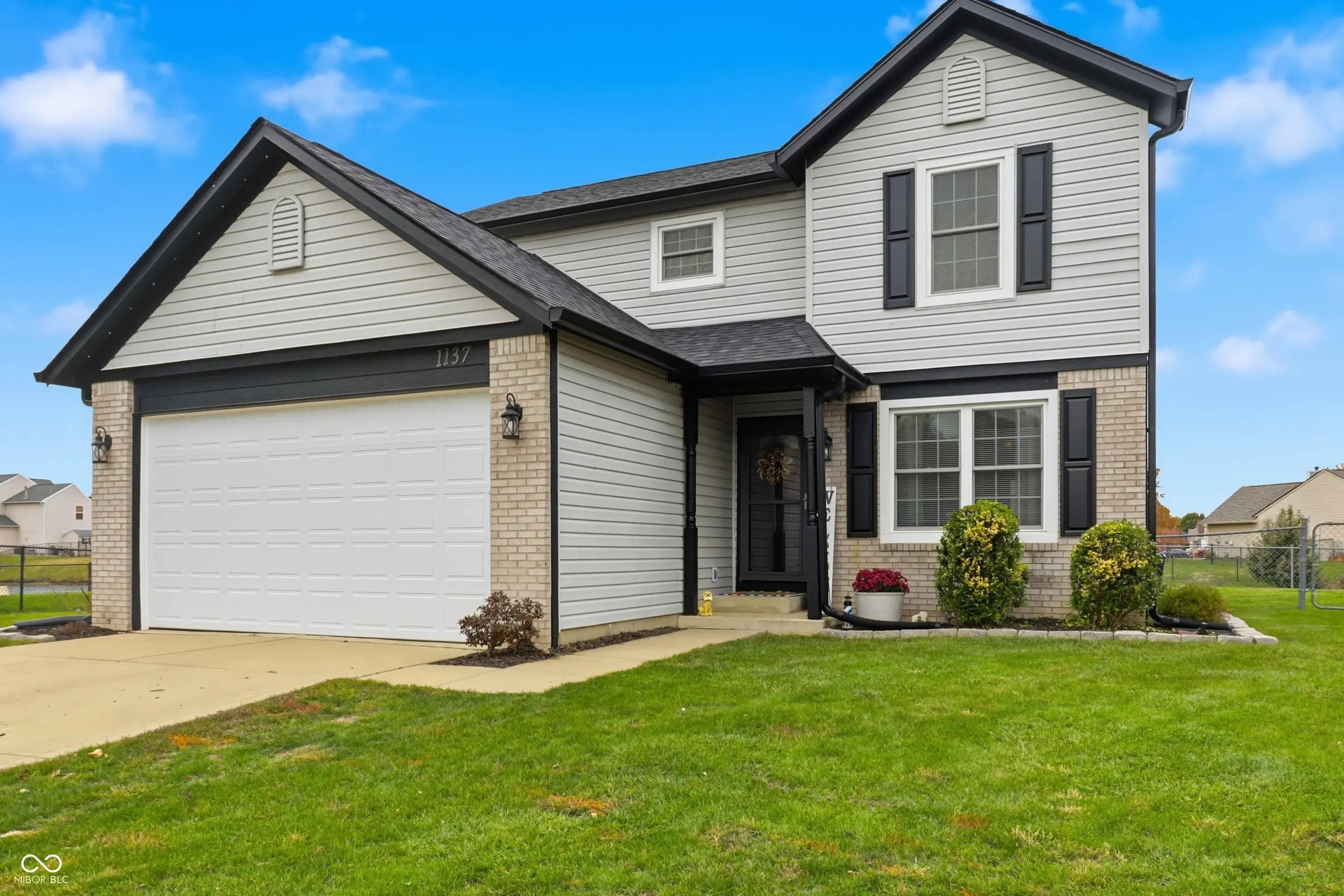 1137 Chateaugay Court MLS 22070504 Hilltop Farms photo 2