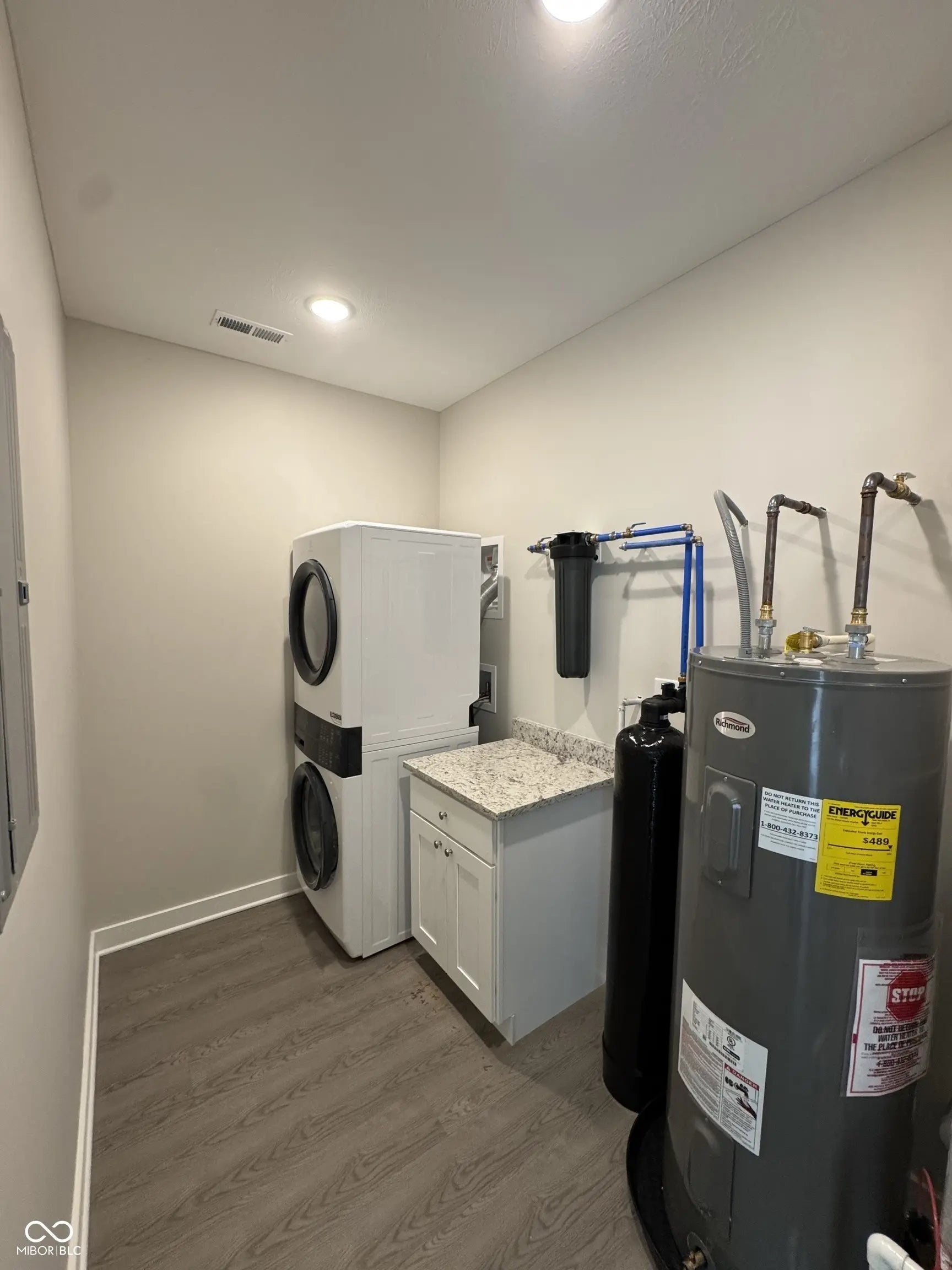 2143 Columbia Avenue MLS 22070530 Bruce Baker photo 8