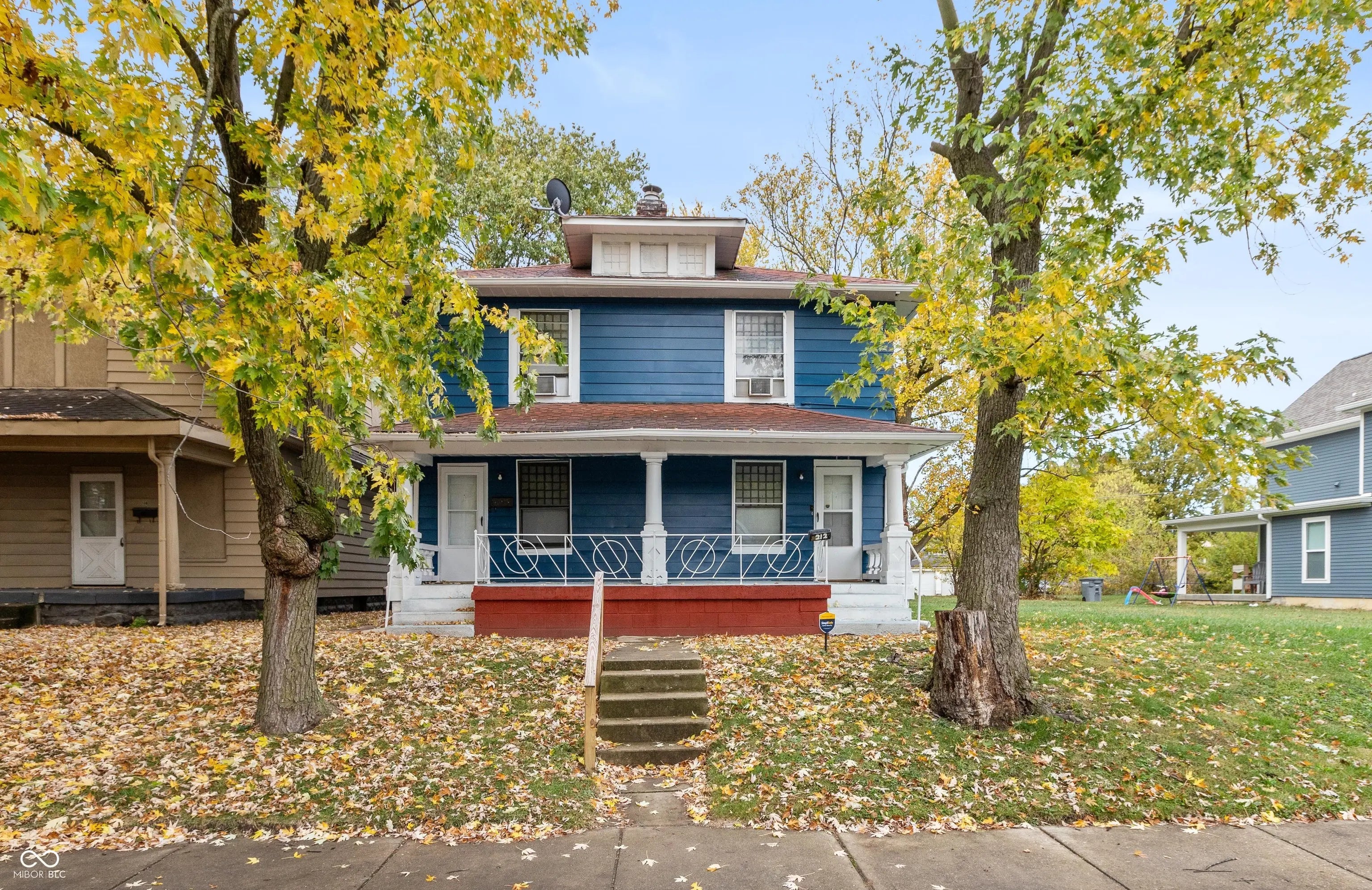 210 N Oakland Avenue, Indianapolis