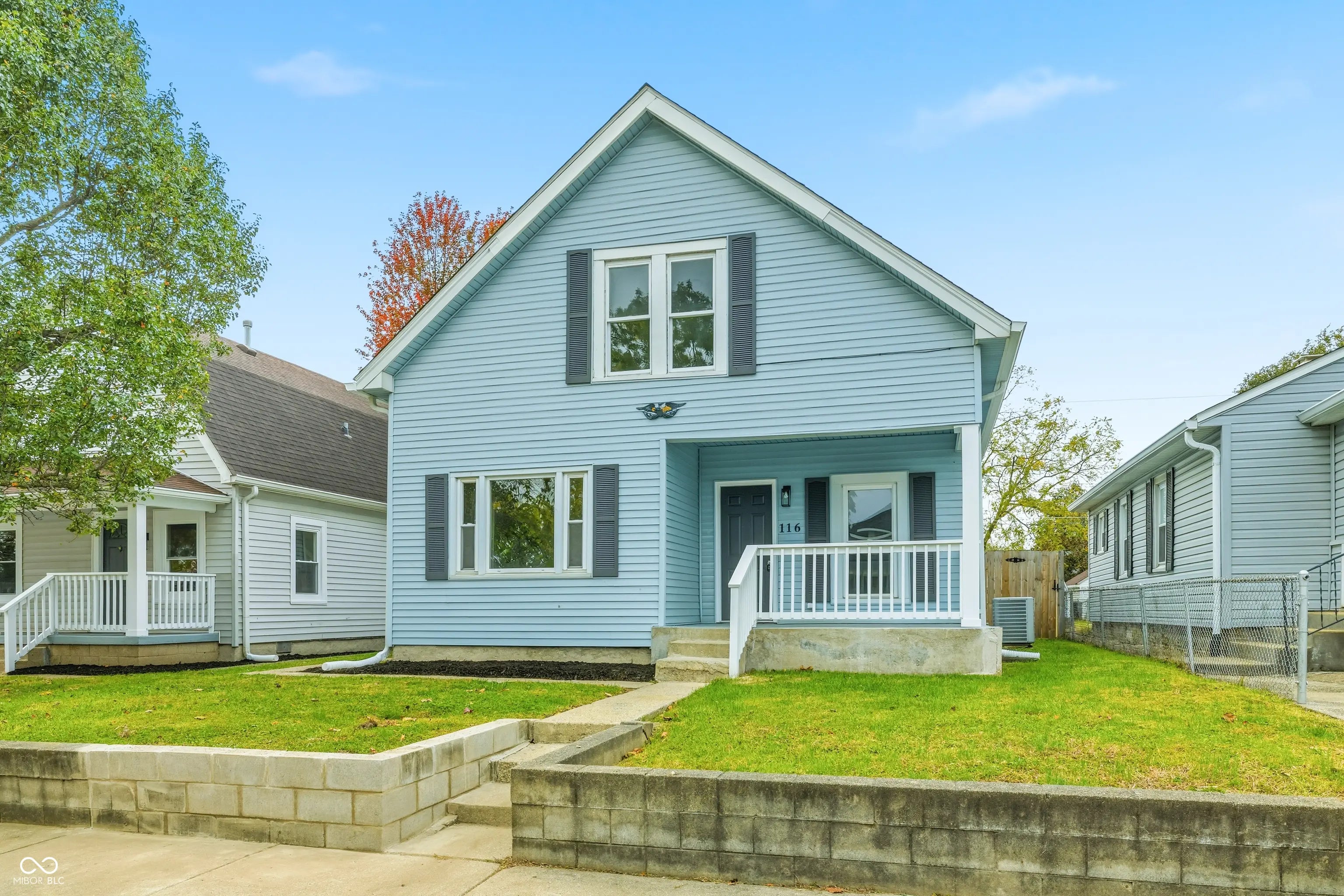 116 S 3rd Avenue MLS 22070582 Beech Grove photo 1