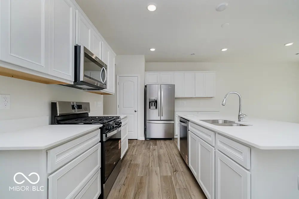 626 Garrow Drive MLS 22070583 Lancaster photo 2